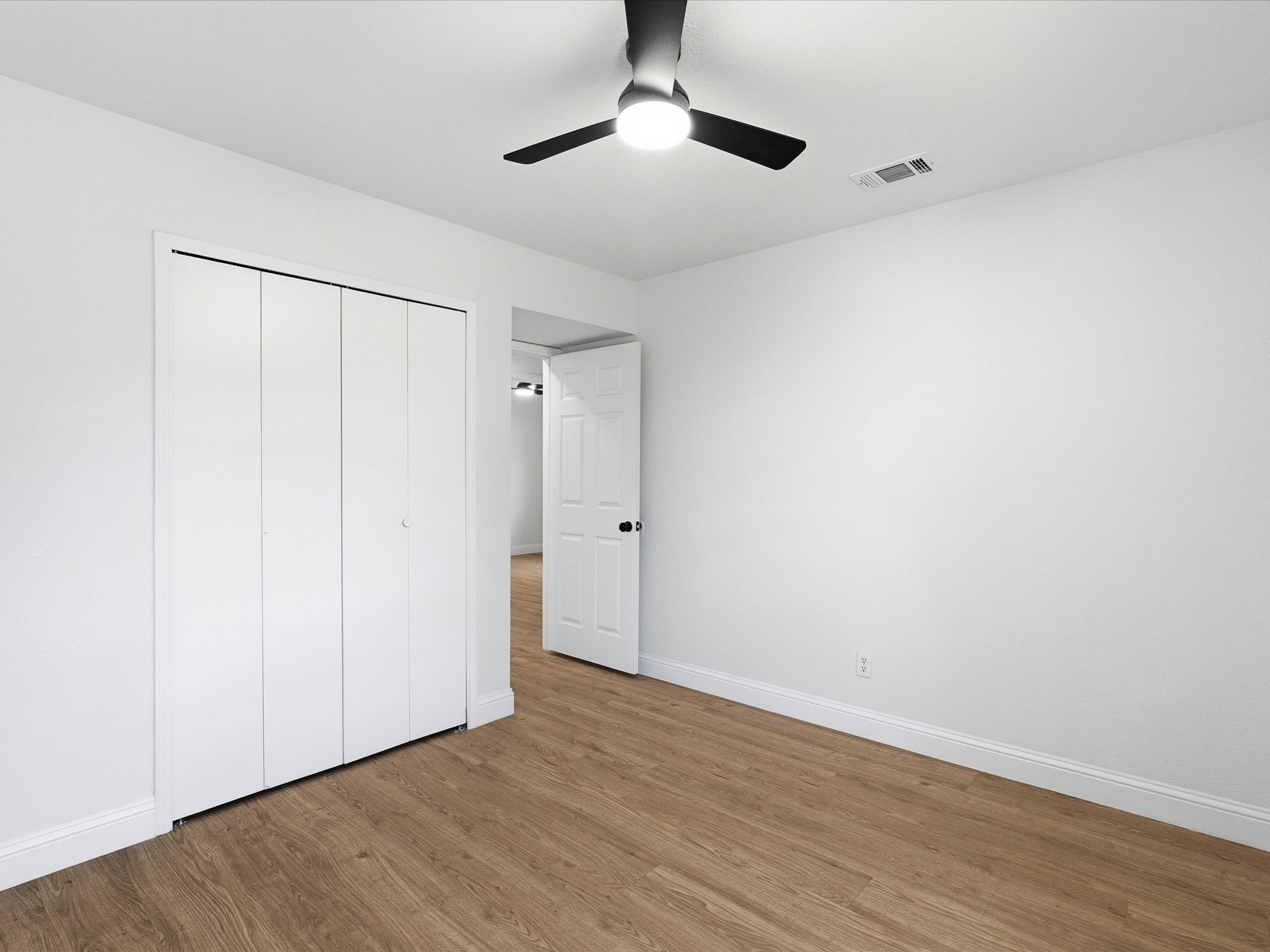1952 Rambling Ridge Lane Carrollton TX 75007