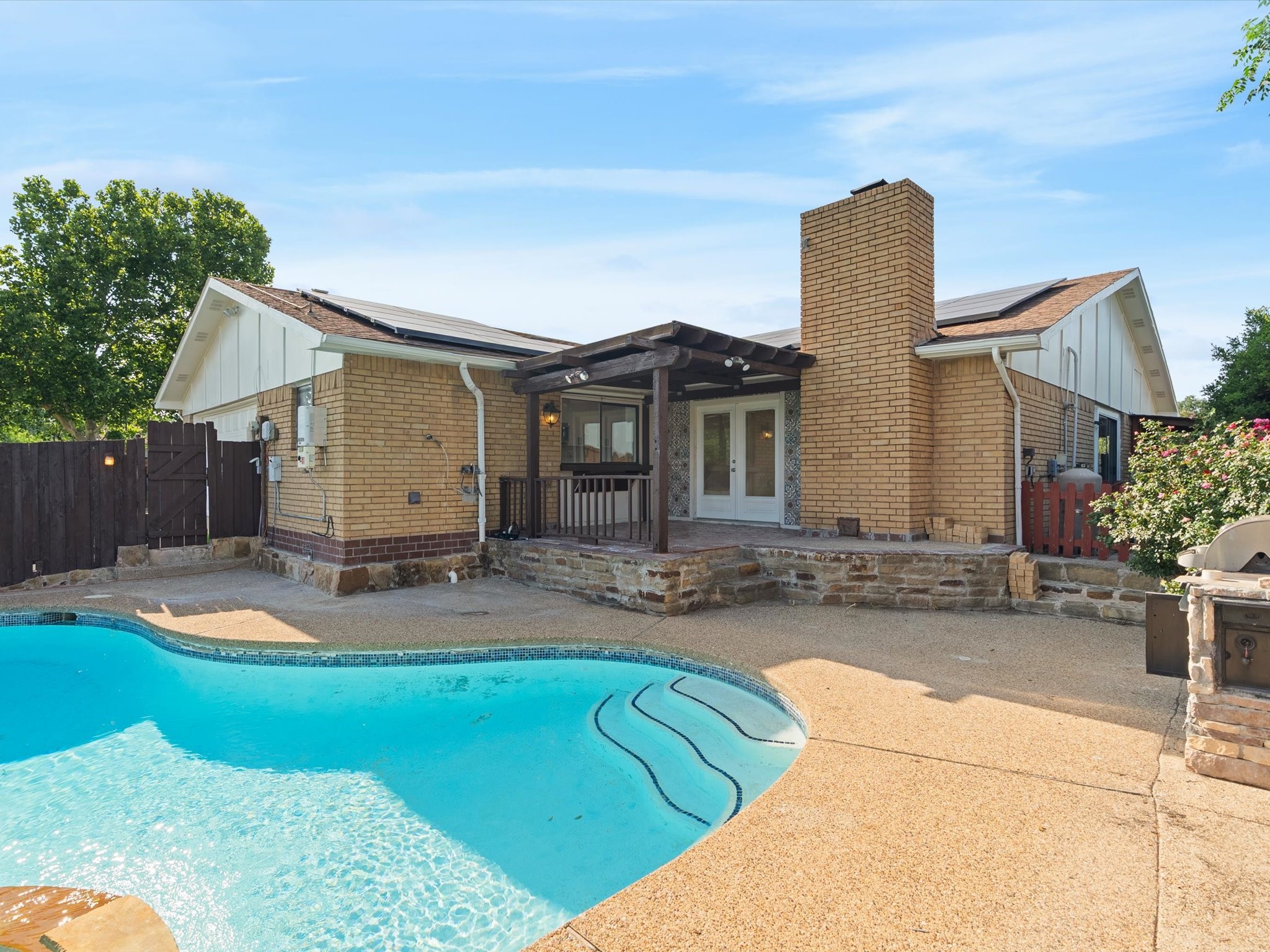1952 Rambling Ridge Lane Carrollton TX 75007