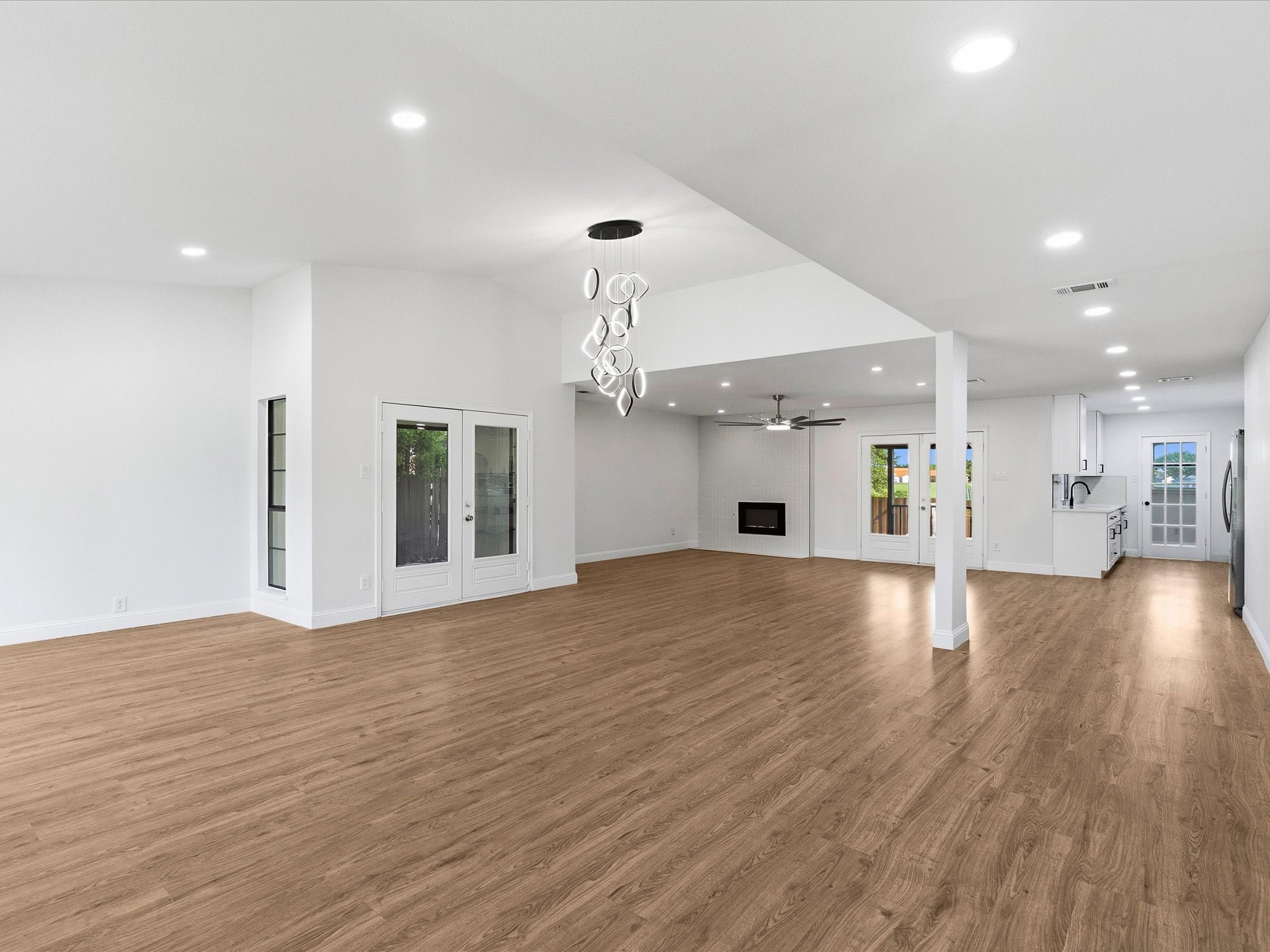 1952 Rambling Ridge Lane Carrollton TX 75007