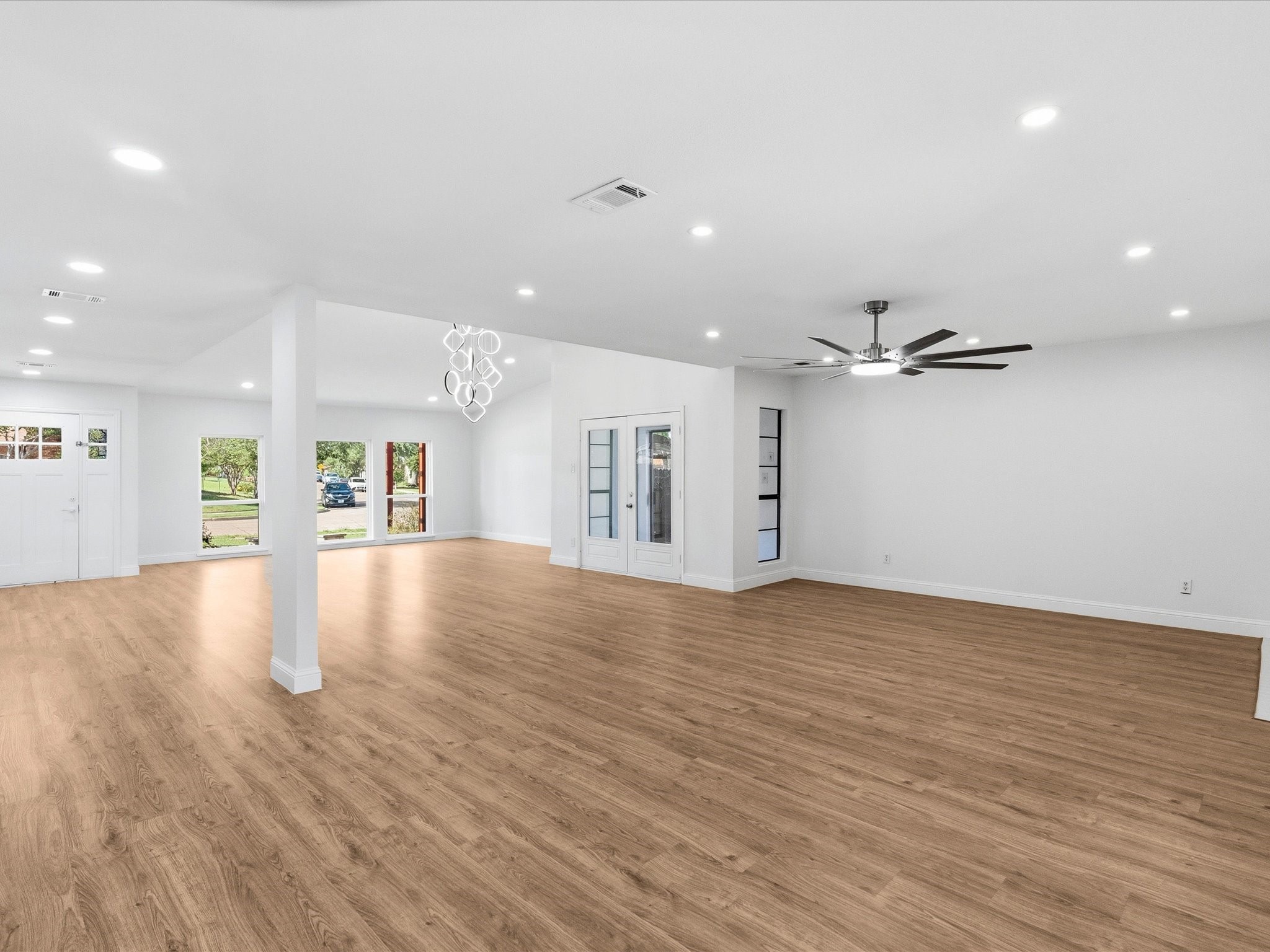 1952 Rambling Ridge Lane Carrollton TX 75007