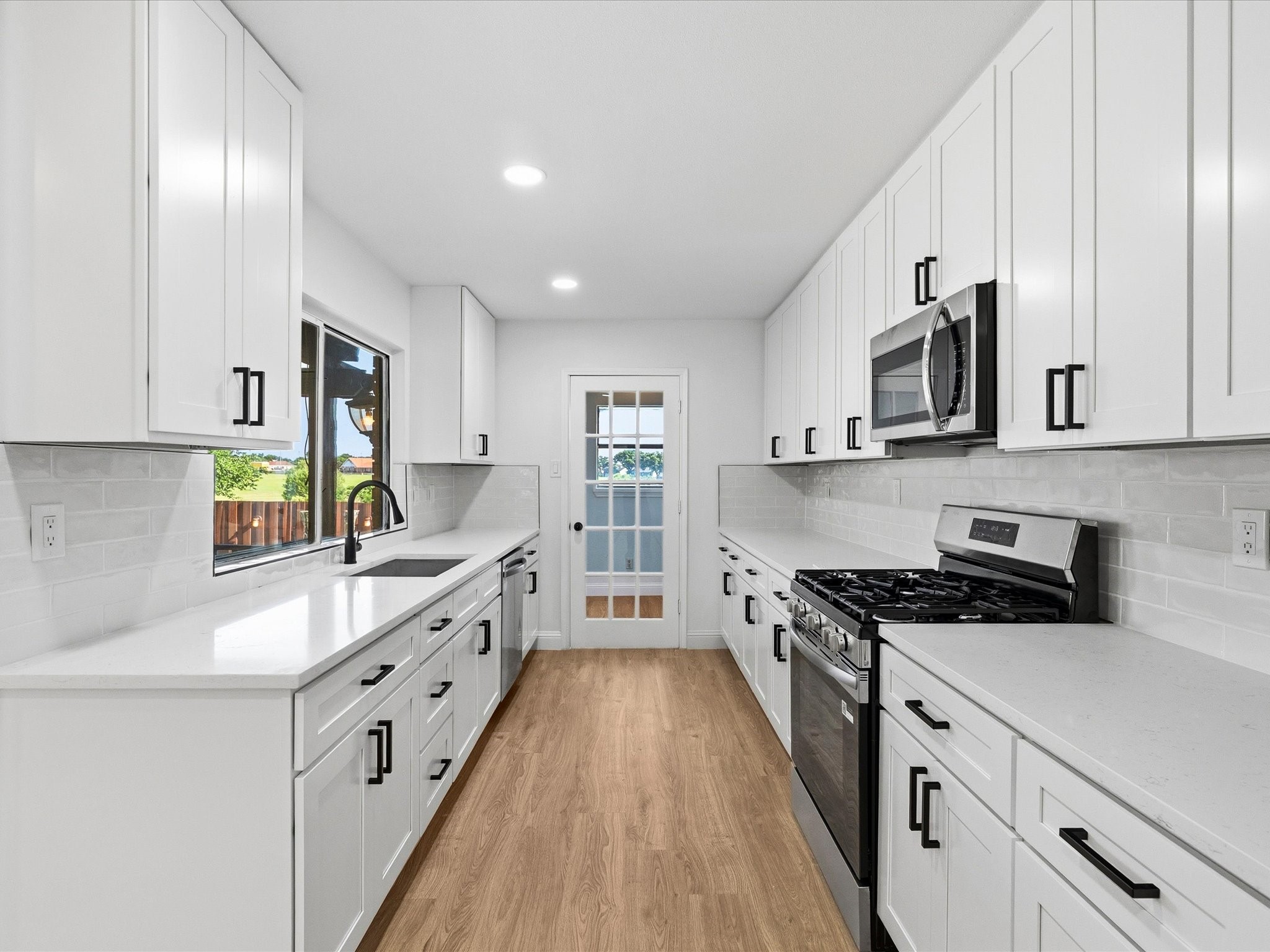 1952 Rambling Ridge Lane Carrollton TX 75007