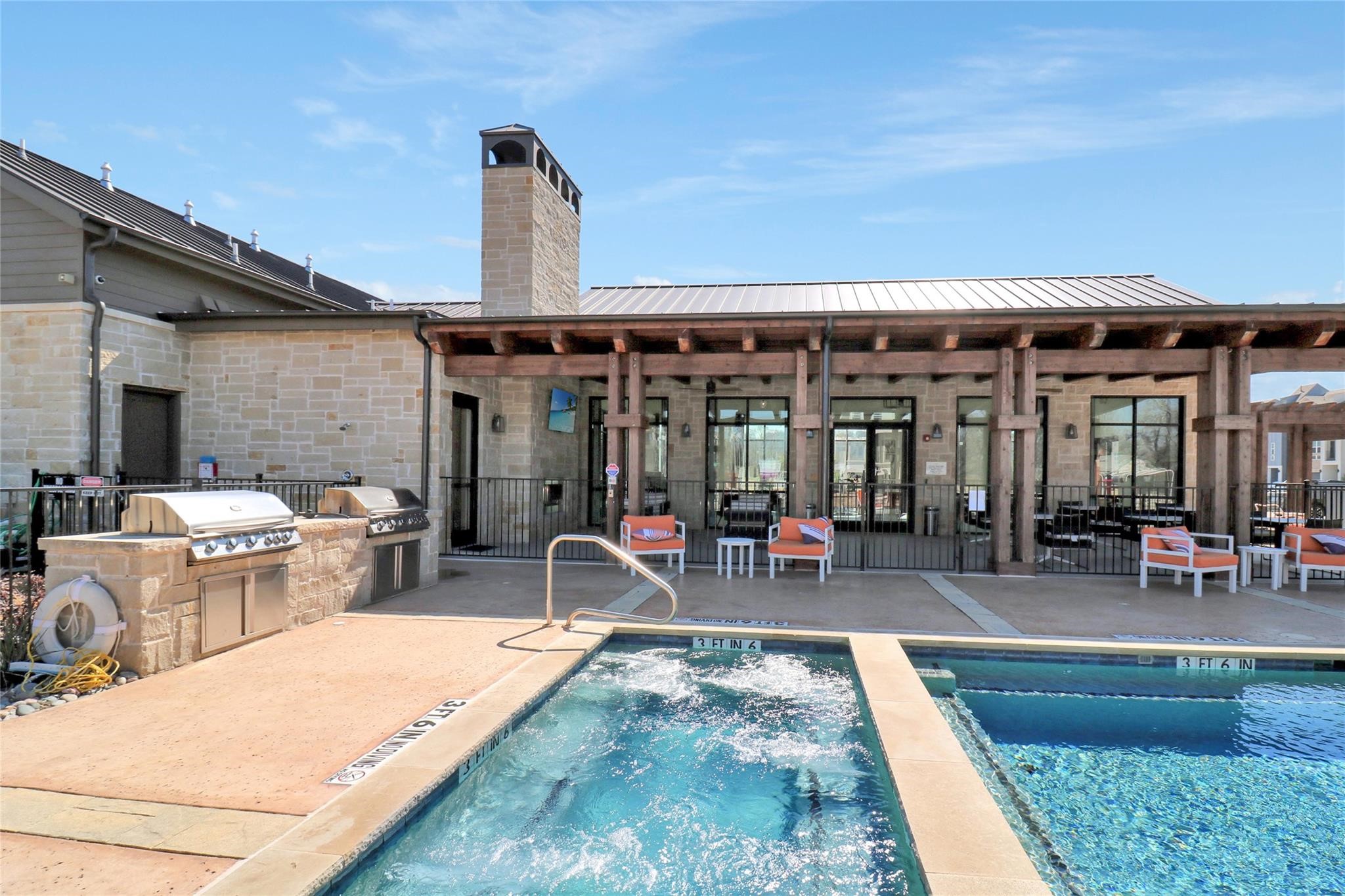 2601 La Altura Lane Dallas TX 75212