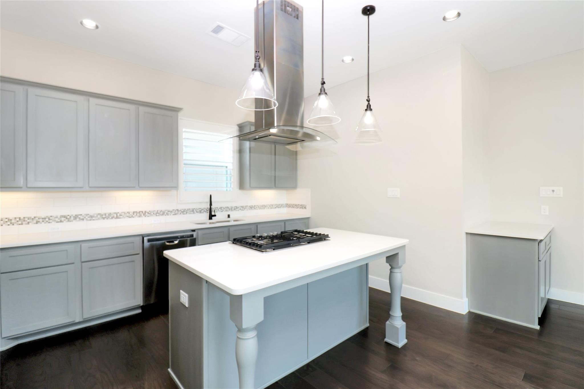 2601 La Altura Lane Dallas TX 75212
