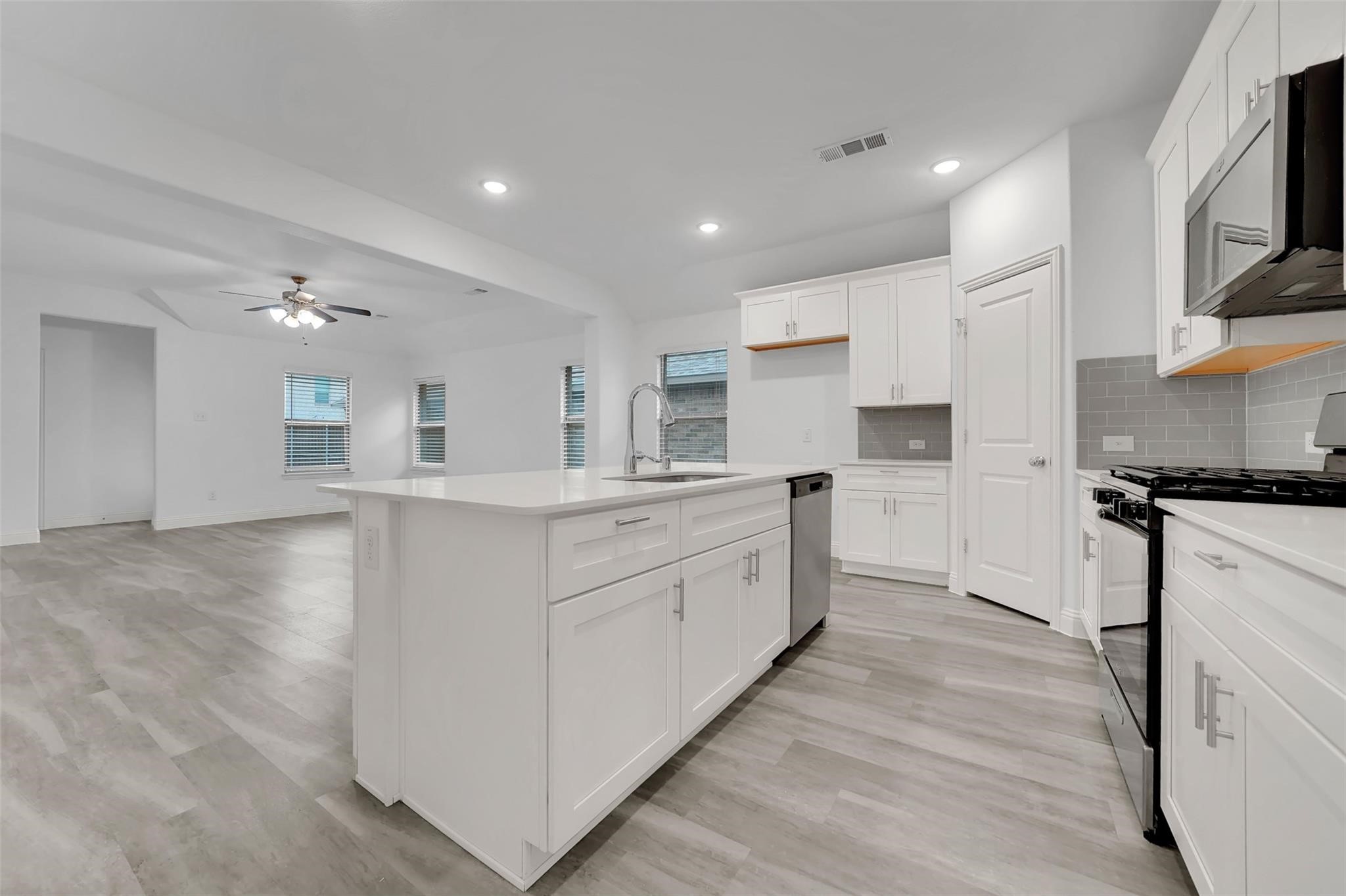 438 Camille Crossing Celina TX 75009