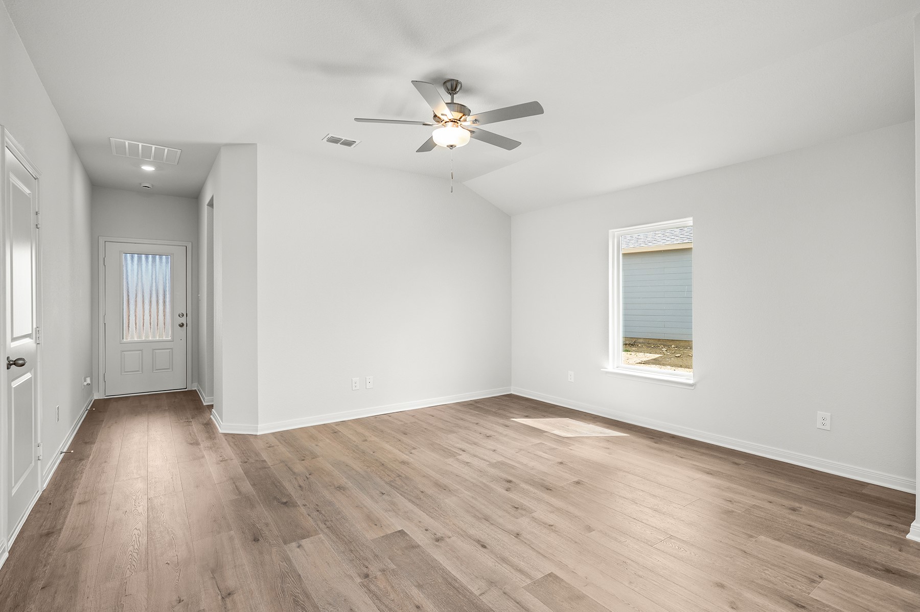 8412 White Wolf Trail Ponder TX 76259