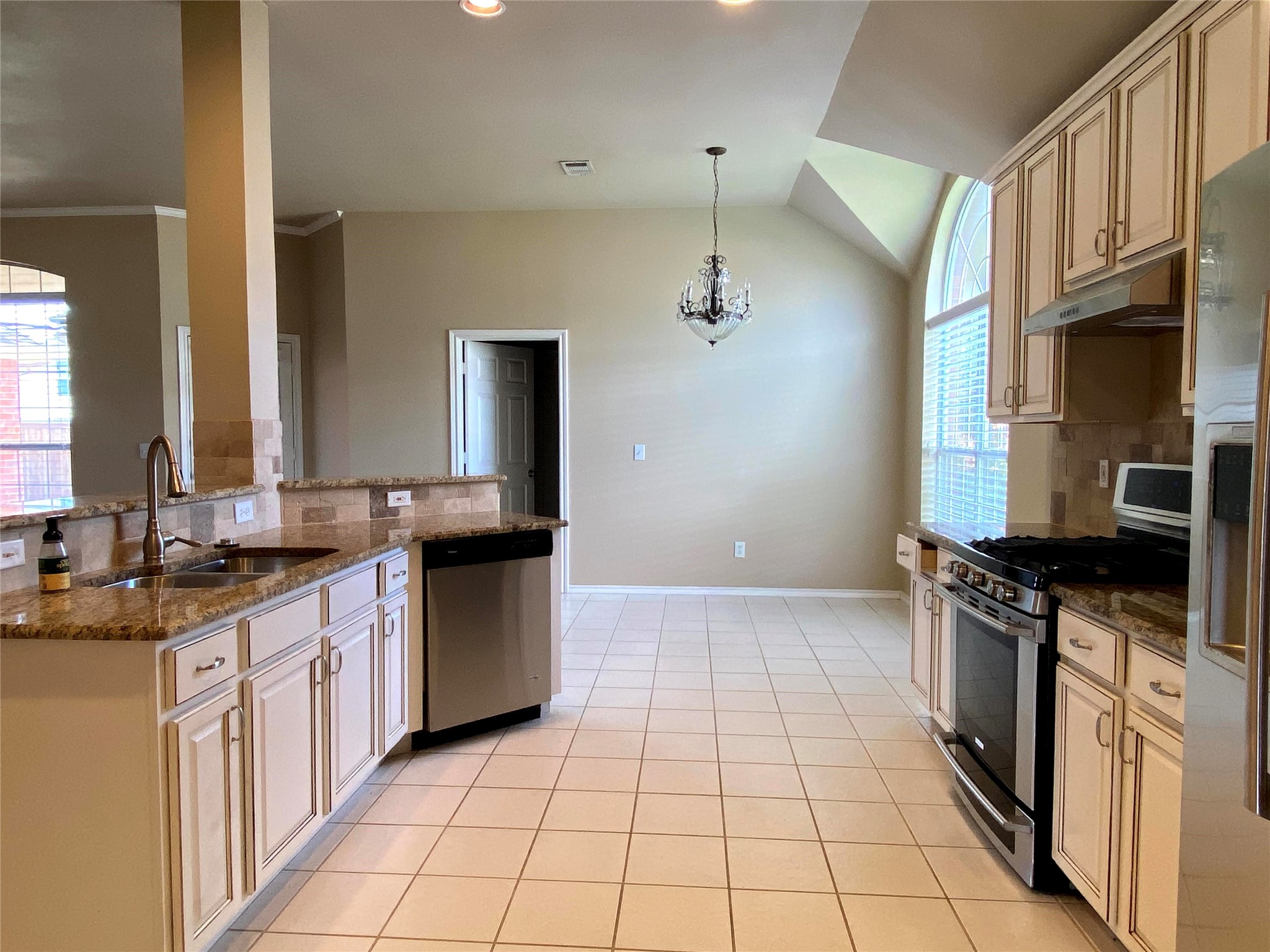 9900 Buckingham Lane Frisco TX 75035