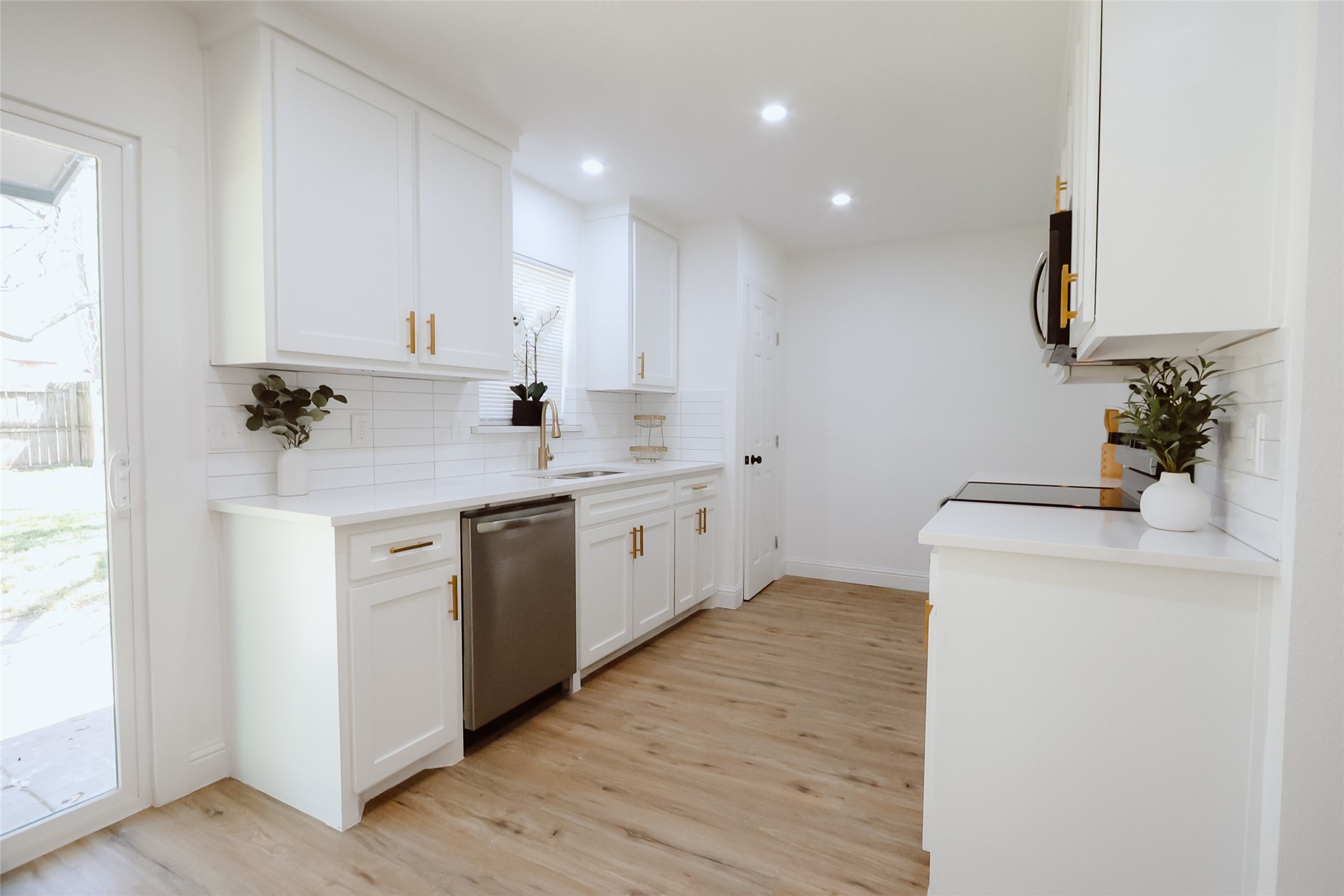 5106 Preston Trail Garland TX 75043