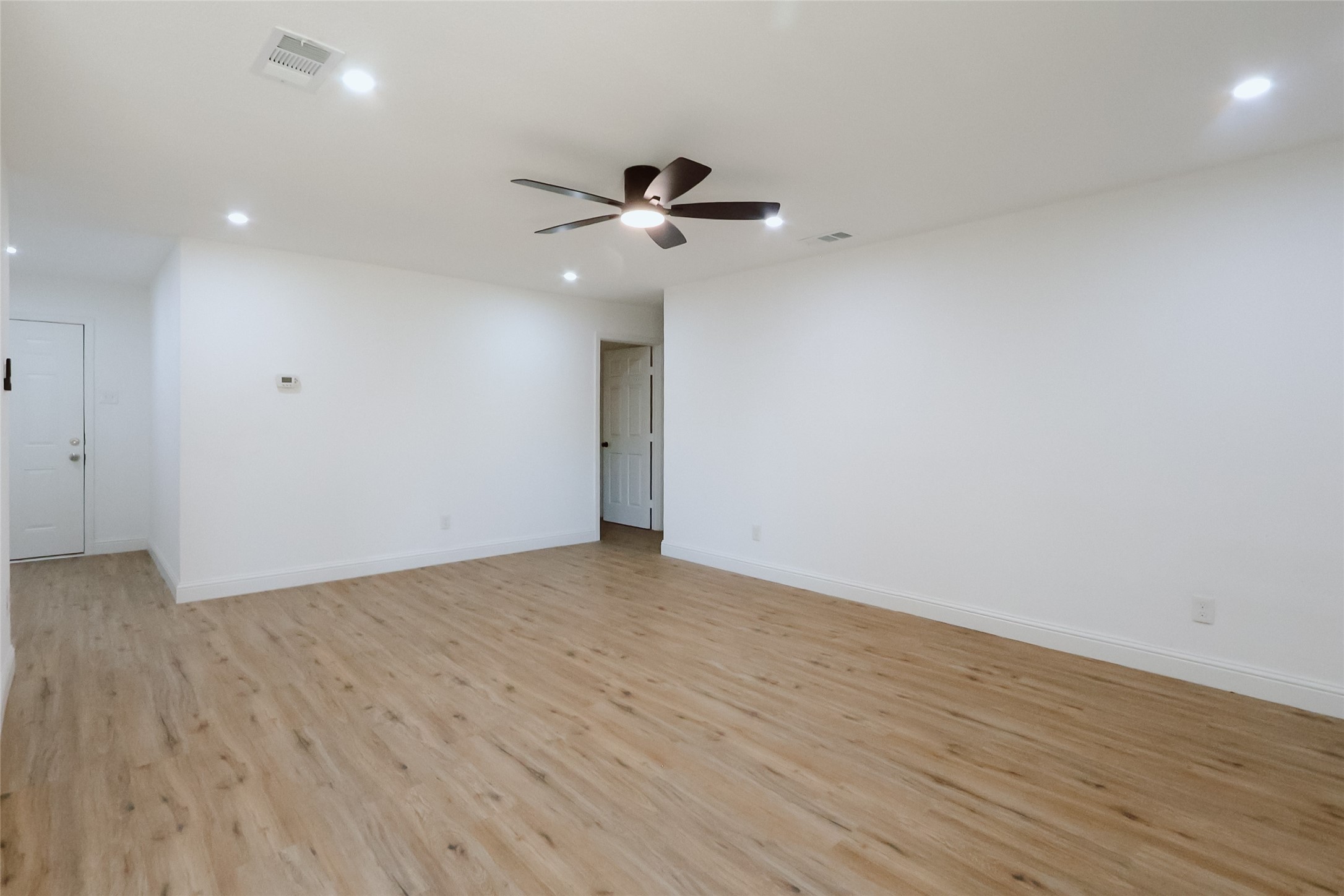 5106 Preston Trail Garland TX 75043