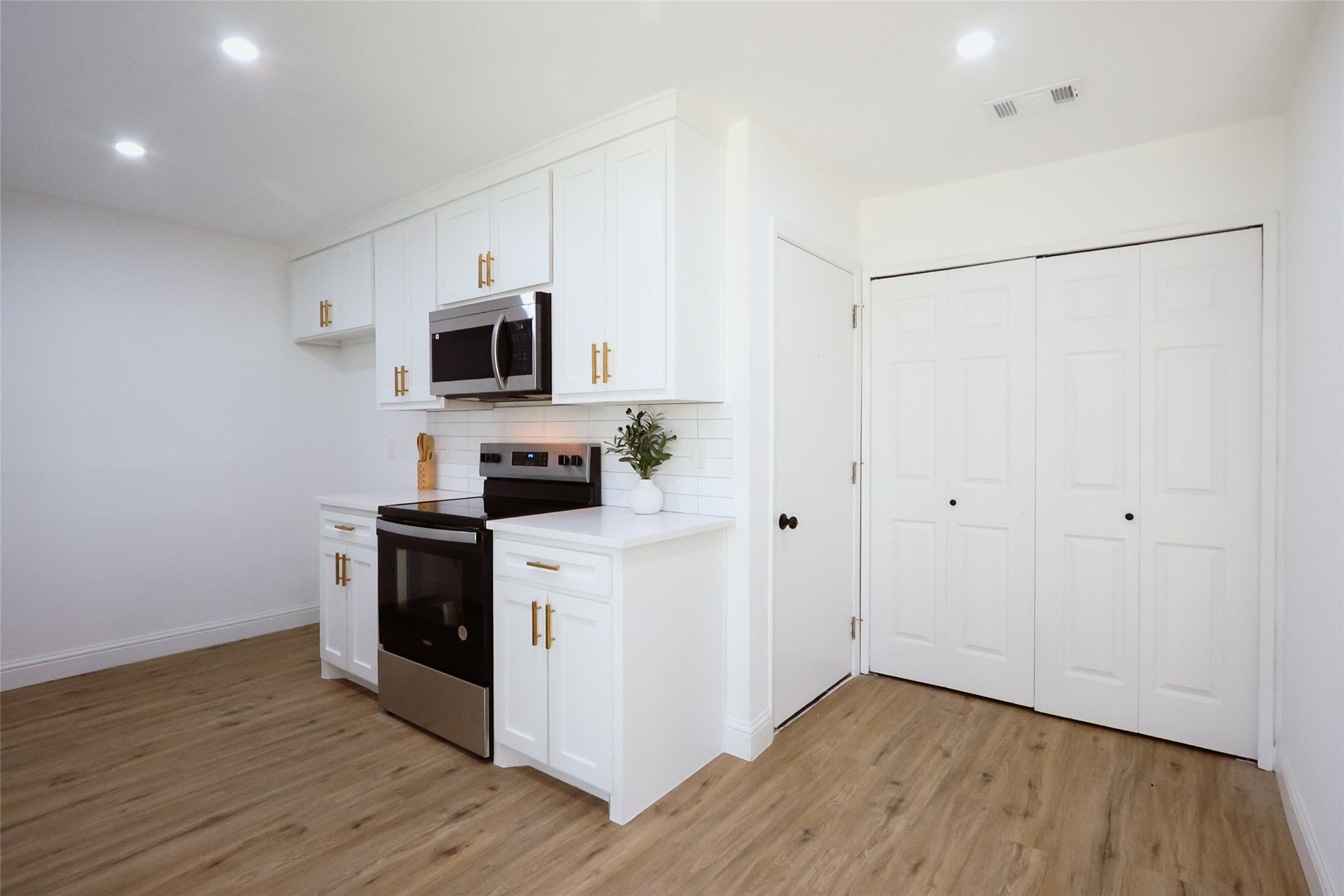 5106 Preston Trail Garland TX 75043