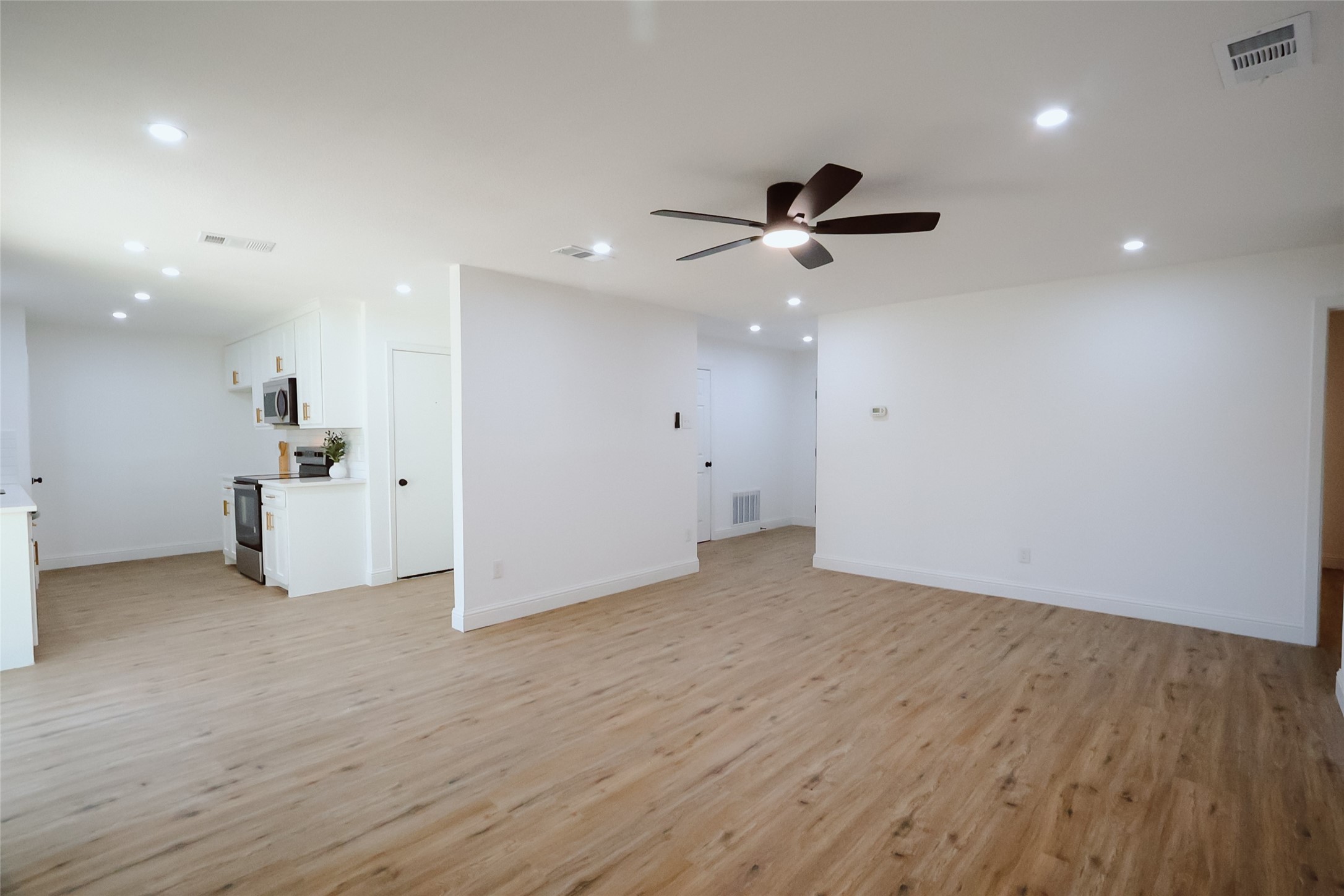 5106 Preston Trail Garland TX 75043