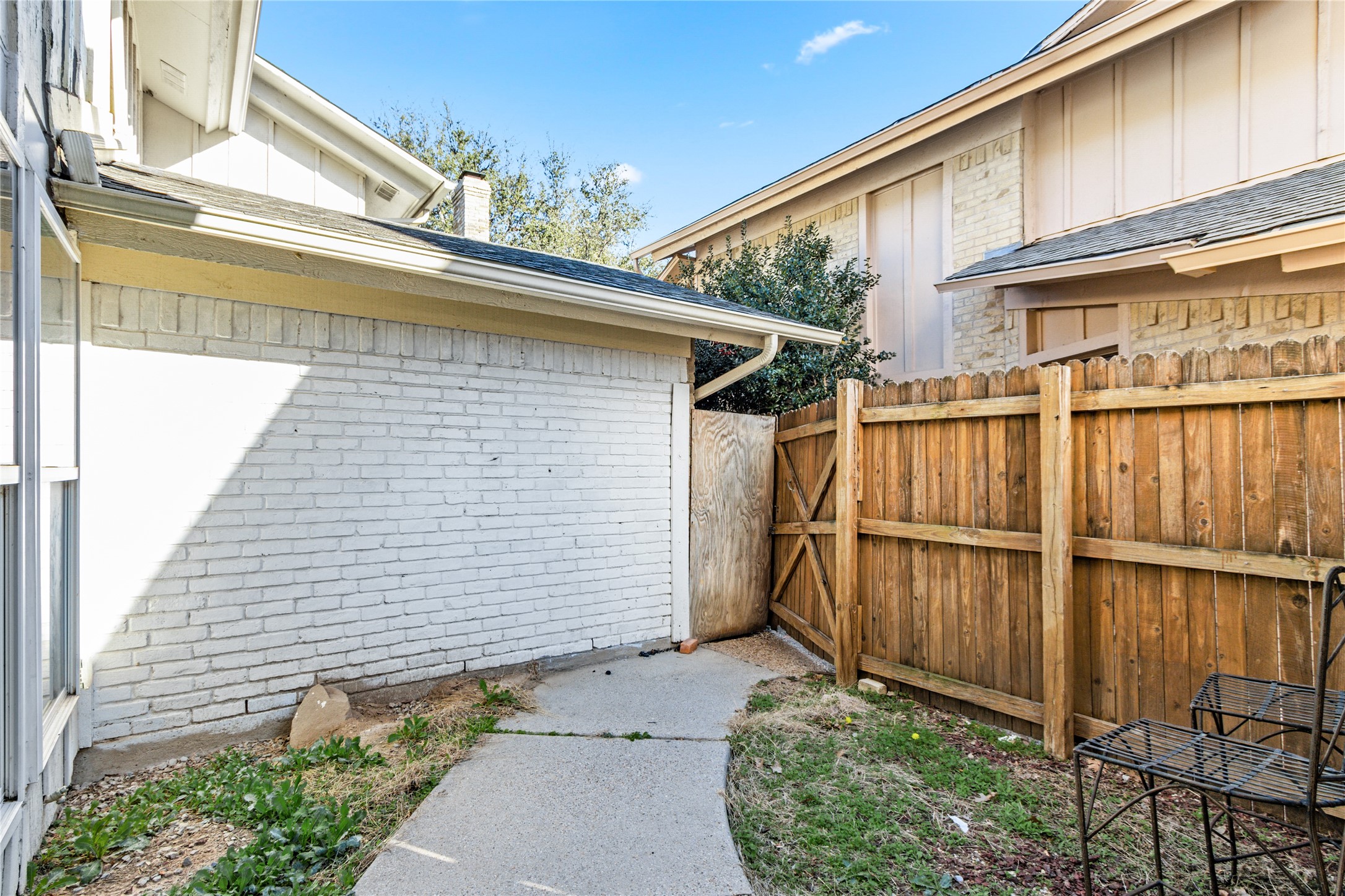 2200 Seville Court Dalworthington Gardens TX 76013