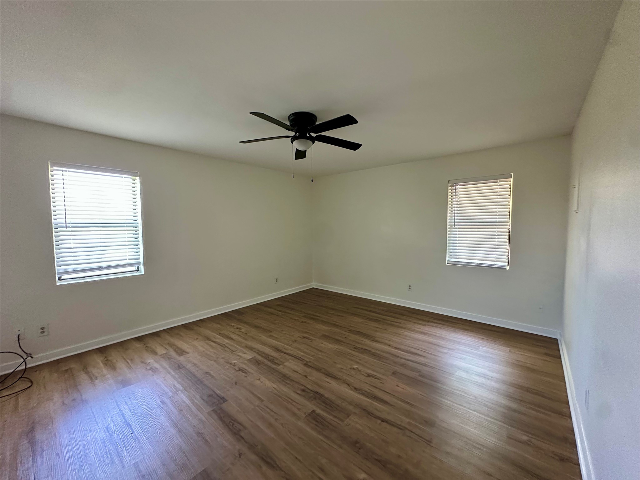 909 N 6th Street Sanger TX 76266