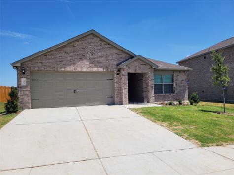 223 Drifter Drive Newark TX 76071