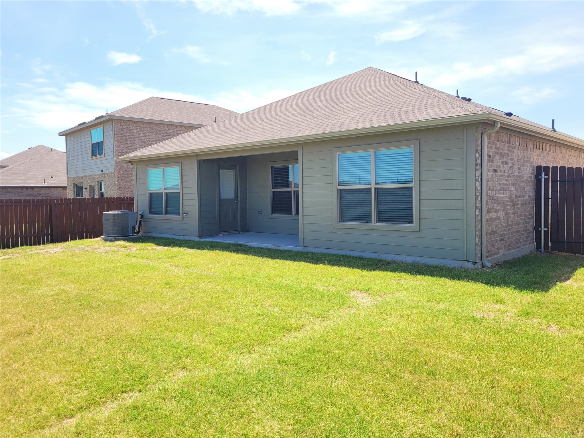 223 Drifter Drive Newark TX 76071