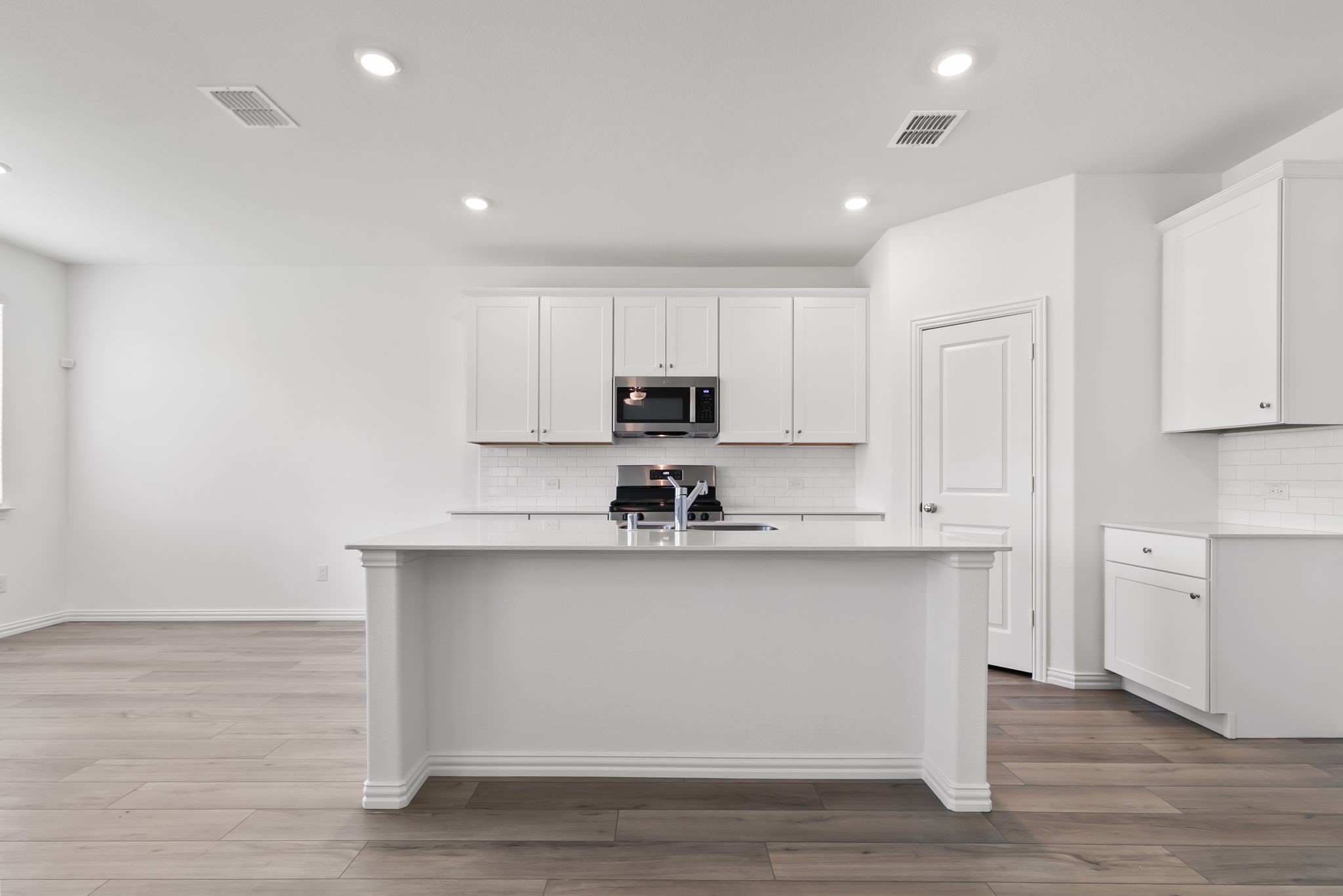 952 Dustwood Drive Fort Worth TX 76052