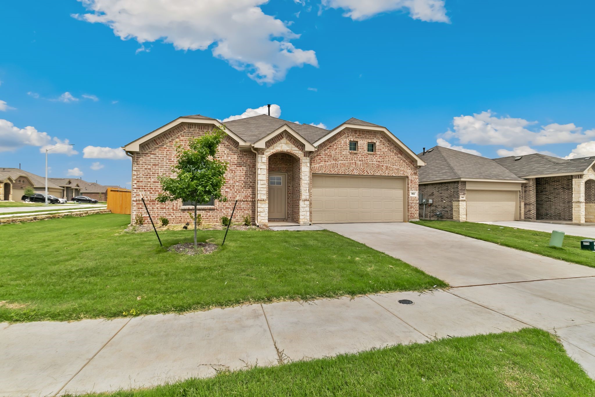 952 Dustwood Drive Fort Worth TX 76052