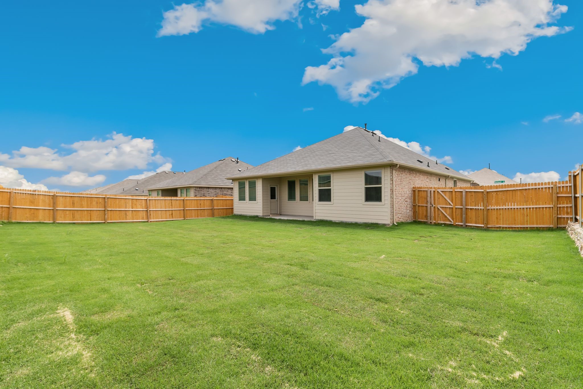 952 Dustwood Drive Fort Worth TX 76052