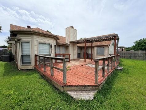 4806 Shadyway Drive Arlington TX 76018