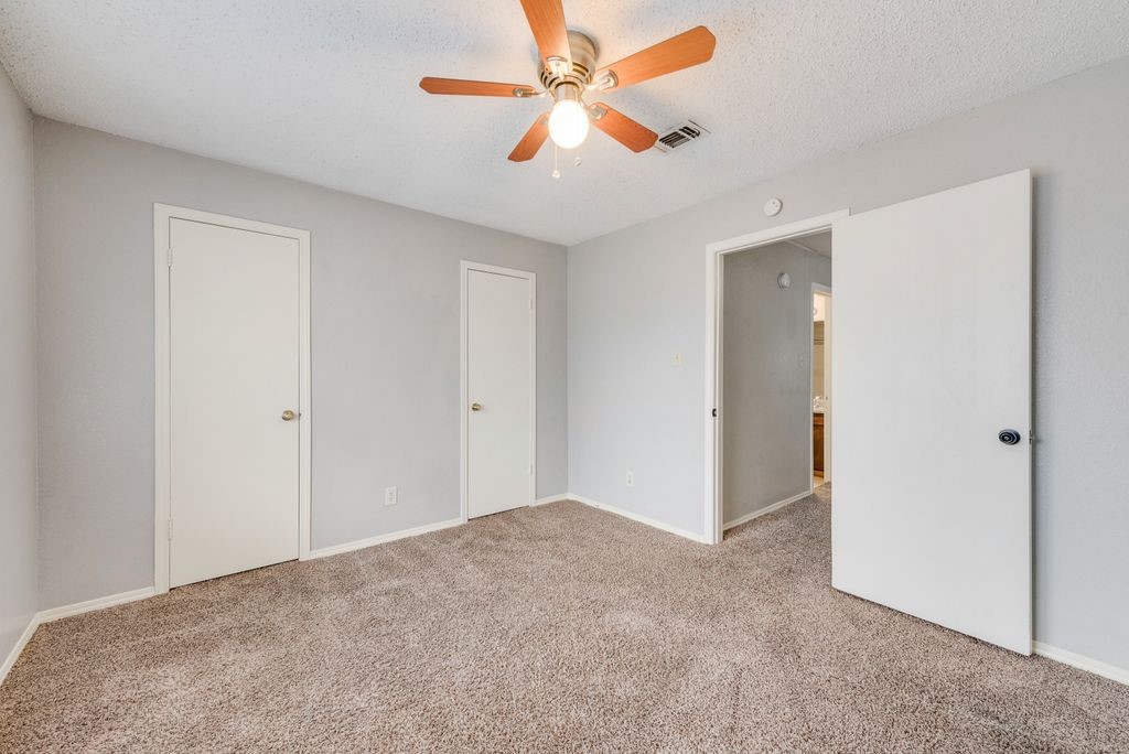 600 Grand Avenue Arlington TX 76010