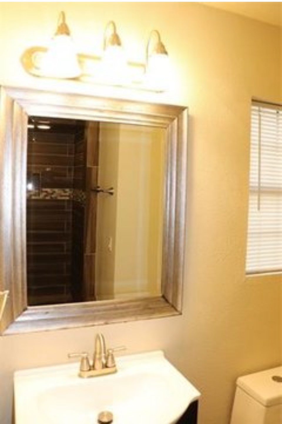 13638 Pyramid Drive Farmers Branch TX 75234