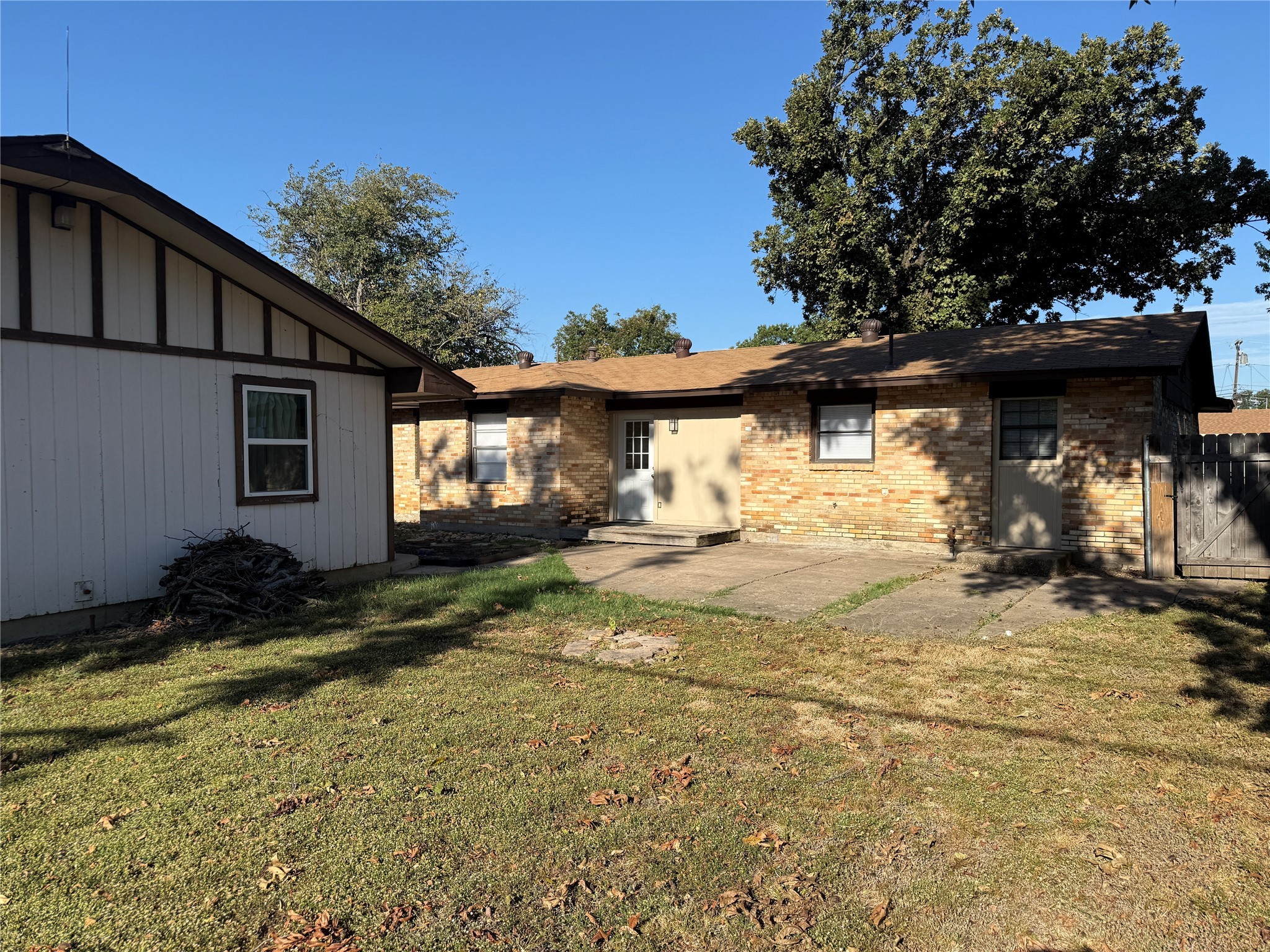 13638 Pyramid Drive Farmers Branch TX 75234