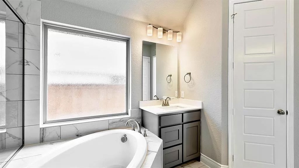 333 Cowling Drive Little Elm TX 75068