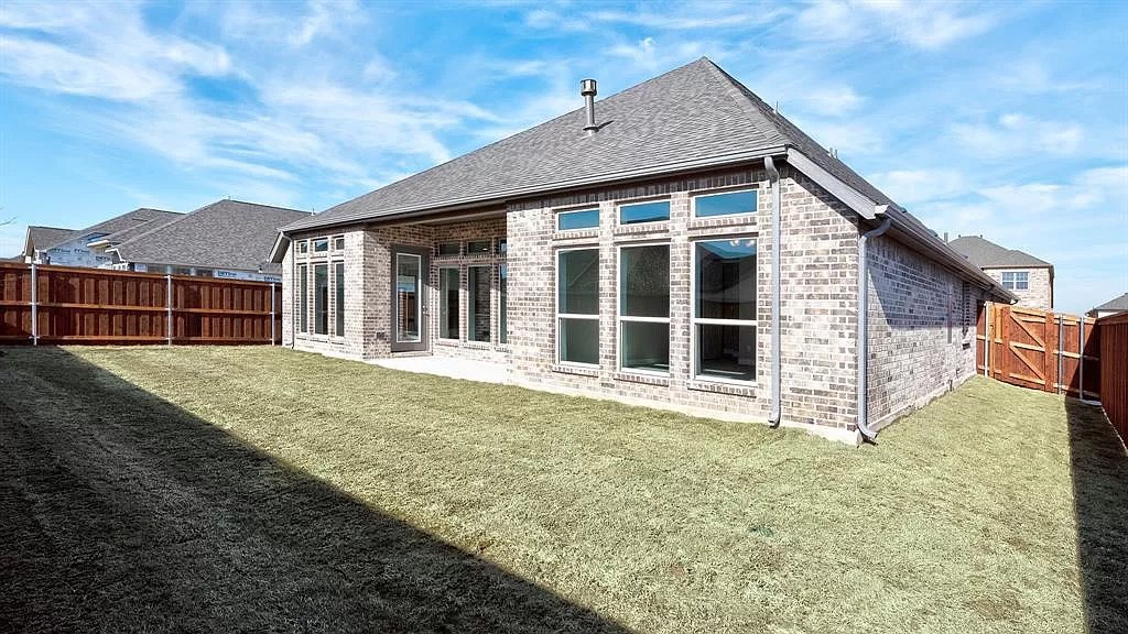 333 Cowling Drive Little Elm TX 75068