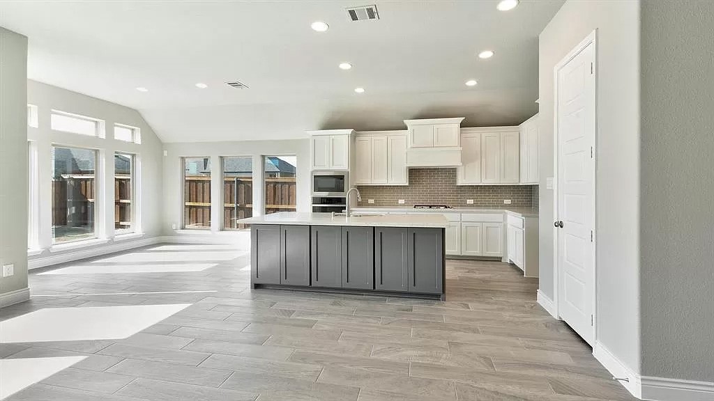 333 Cowling Drive Little Elm TX 75068