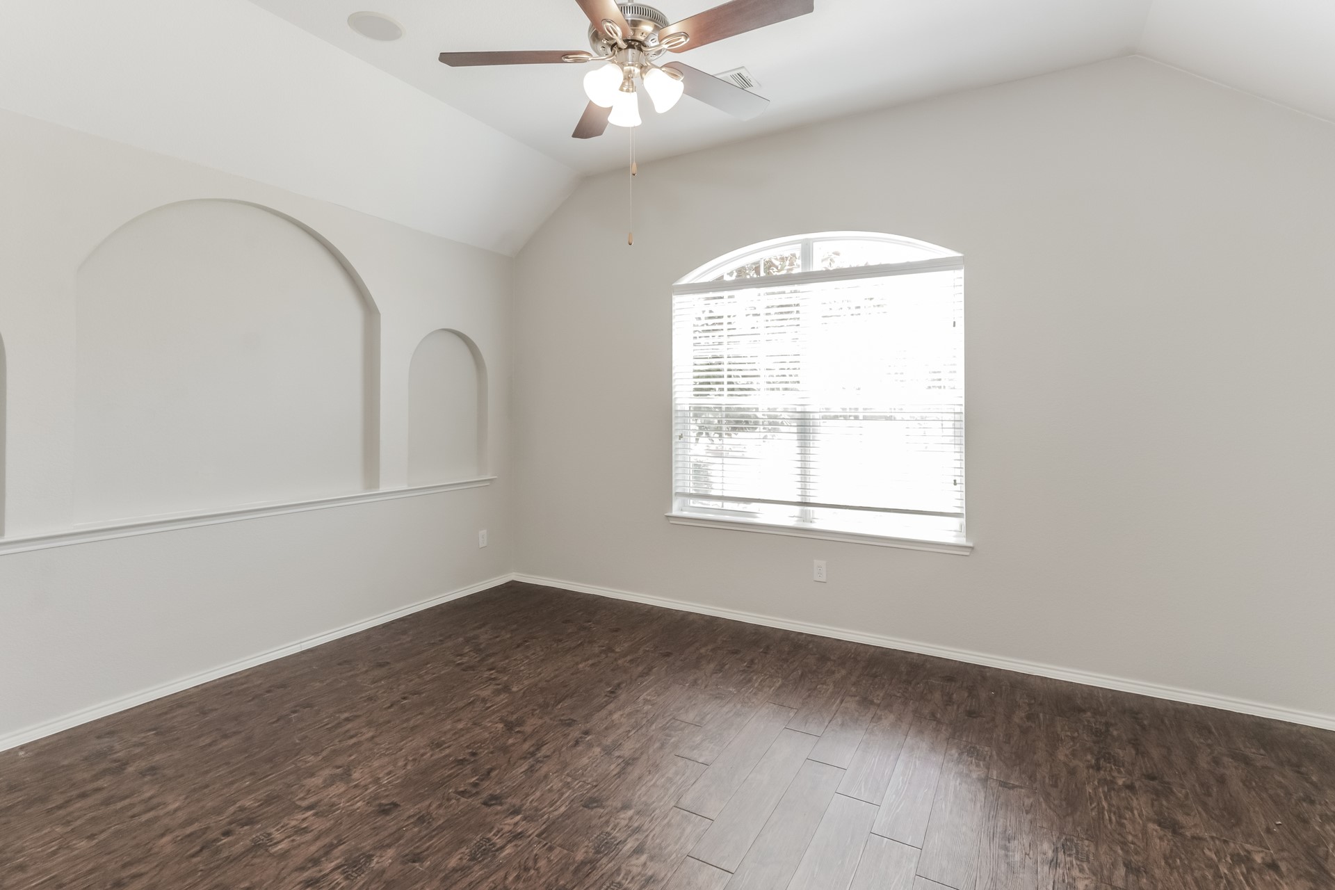 631 Magnolia Lane Glenn Heights TX 75154
