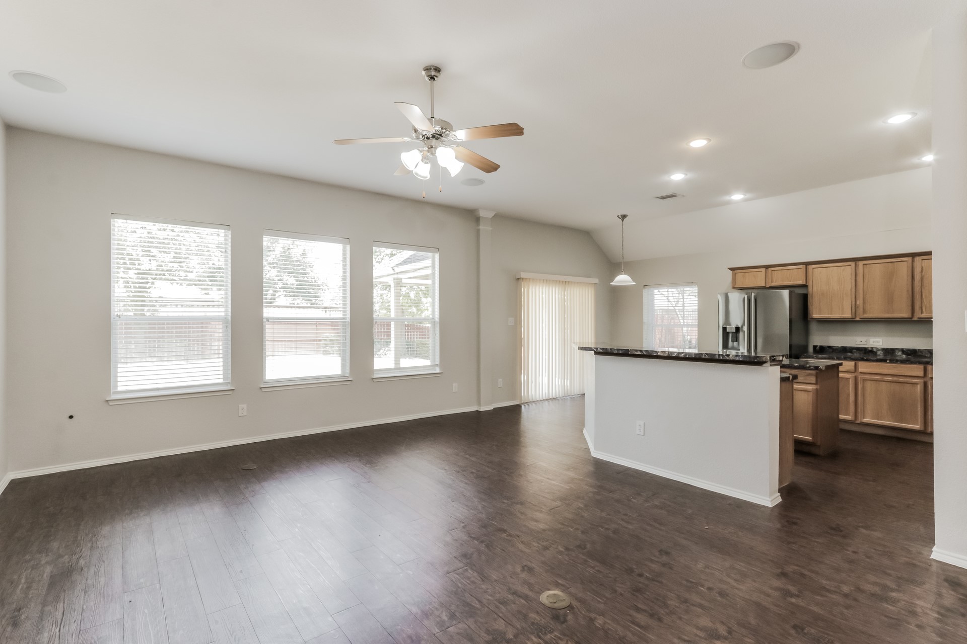 631 Magnolia Lane Glenn Heights TX 75154