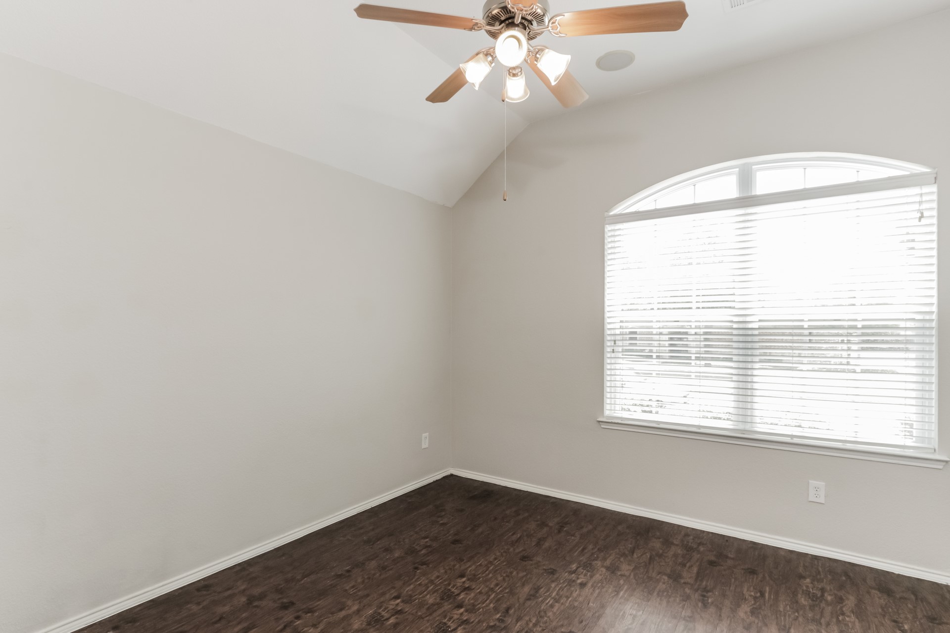 631 Magnolia Lane Glenn Heights TX 75154