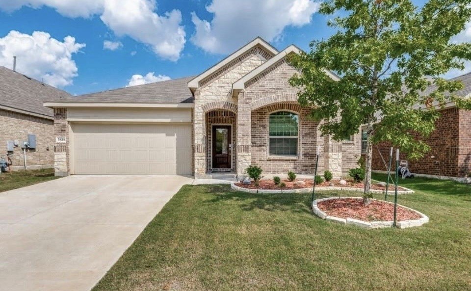 8424 Gray Squirrel Lane Mckinney TX 75071