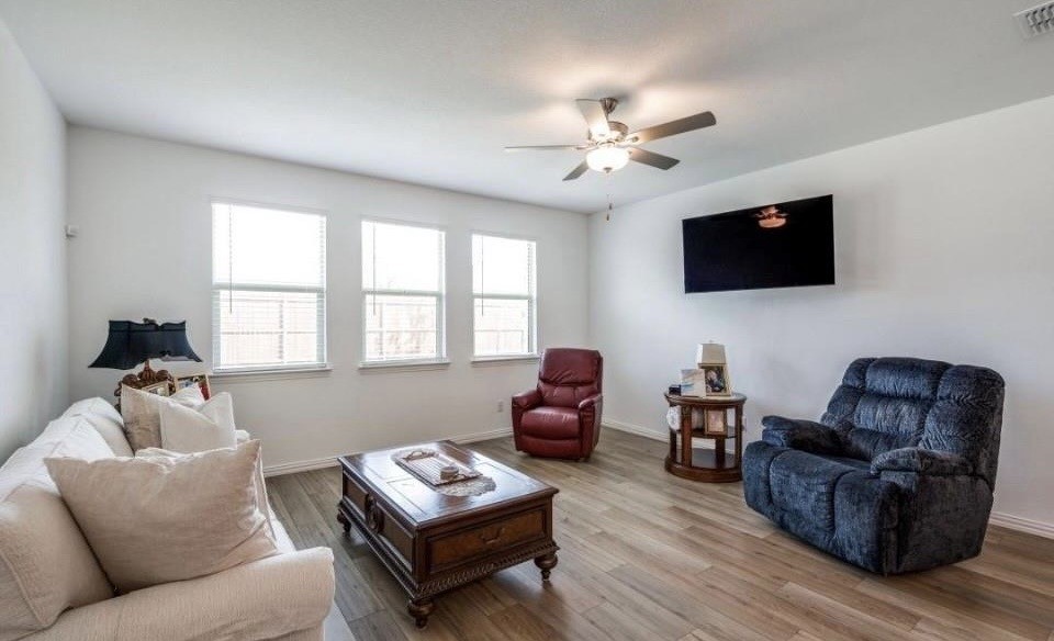 8424 Gray Squirrel Lane Mckinney TX 75071