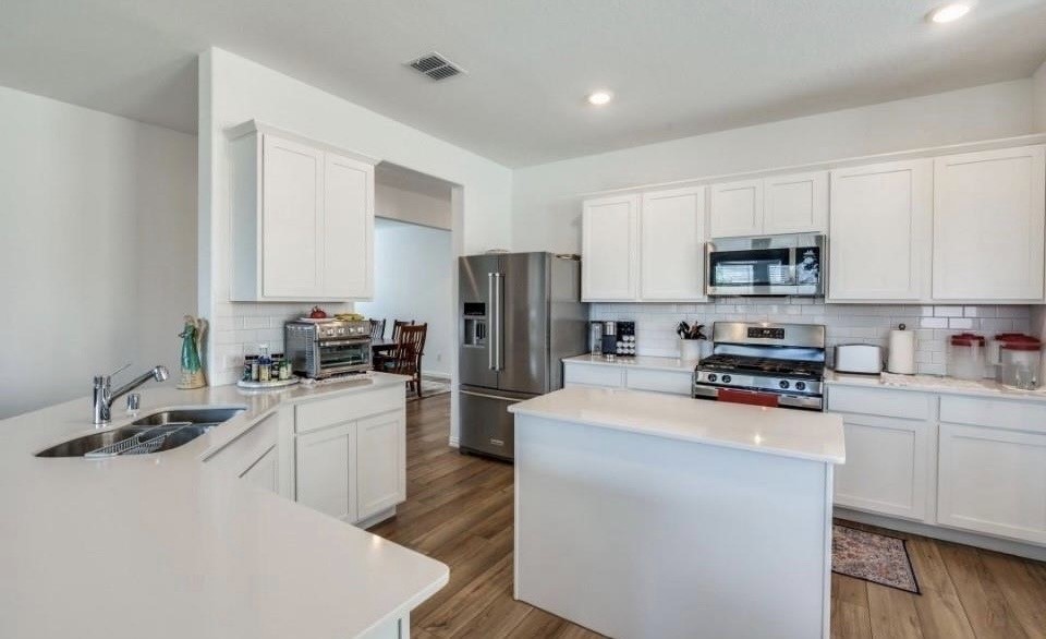 8424 Gray Squirrel Lane Mckinney TX 75071