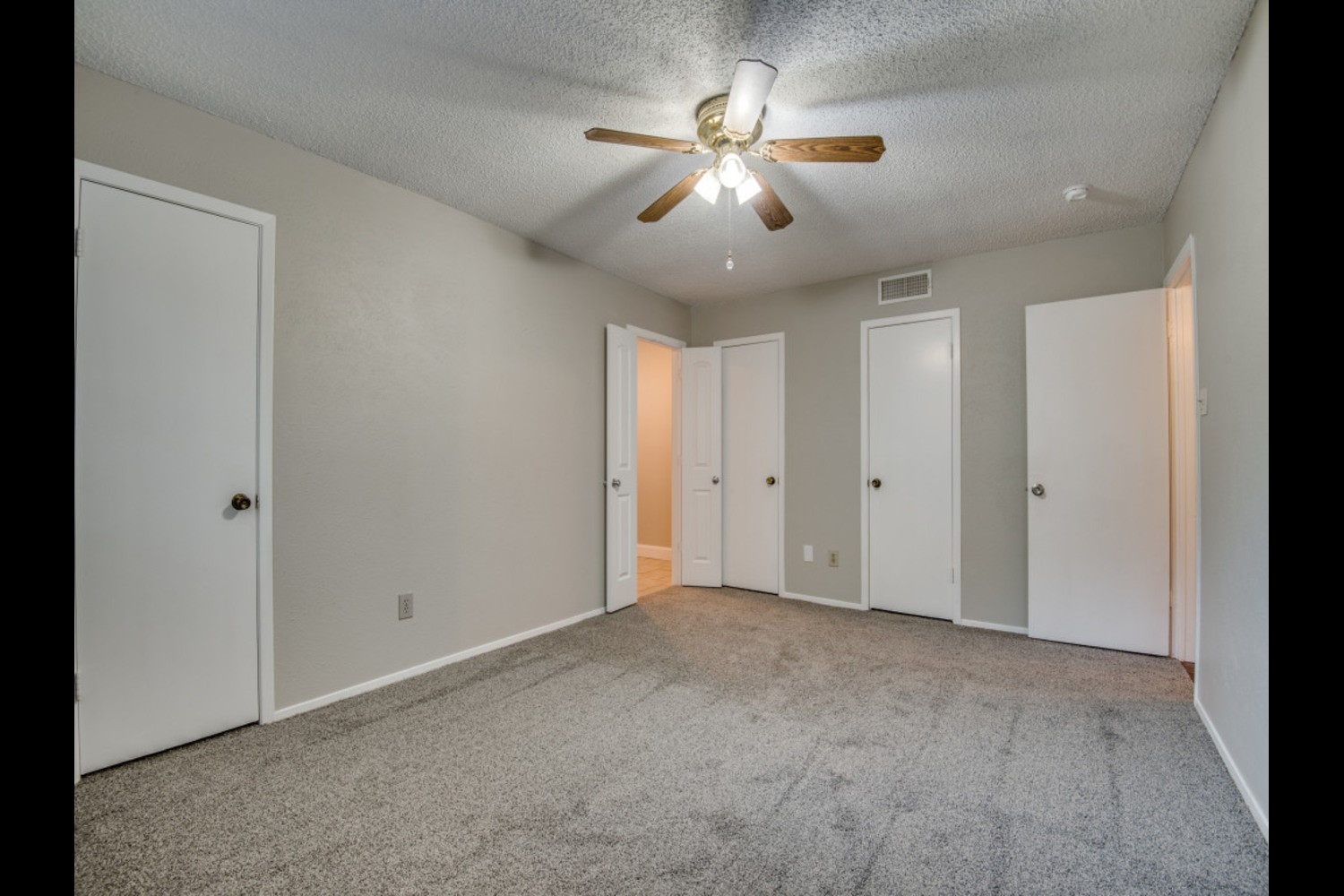 3601 Willow Ridge Drive Arlington TX 76017