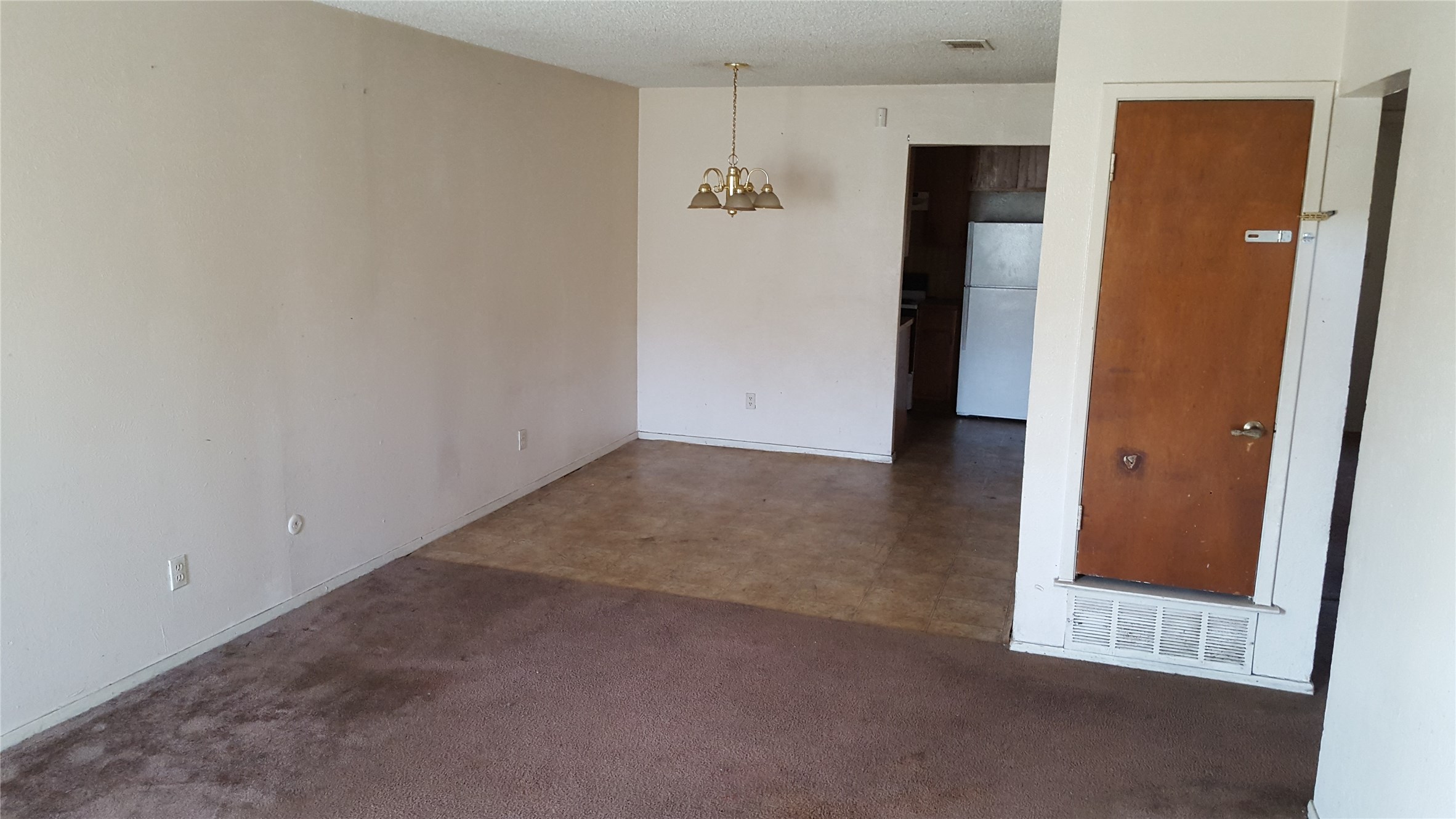 1037 Southmoor Drive Arlington TX 76010