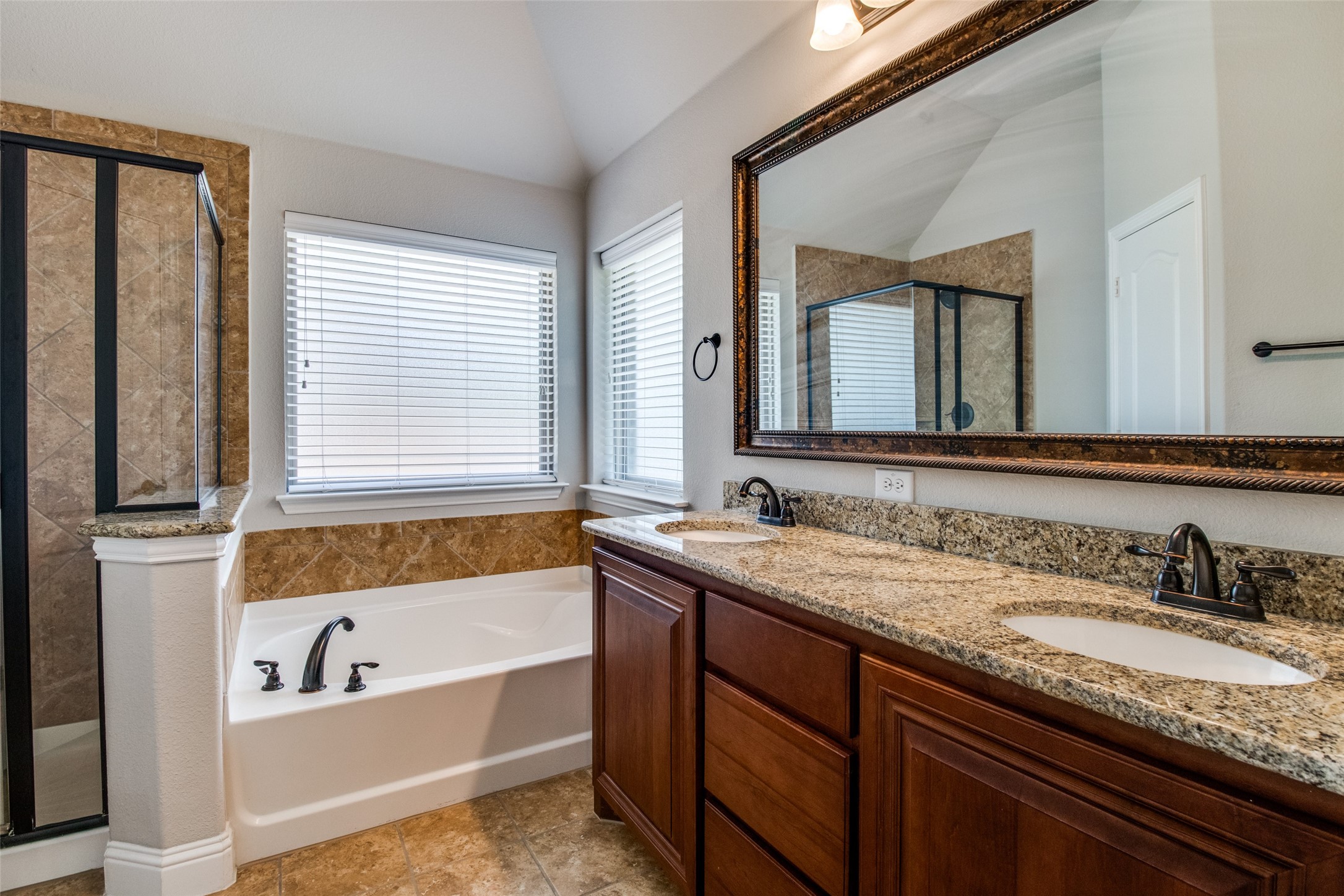 4619 Amesbury Sherman TX 75092