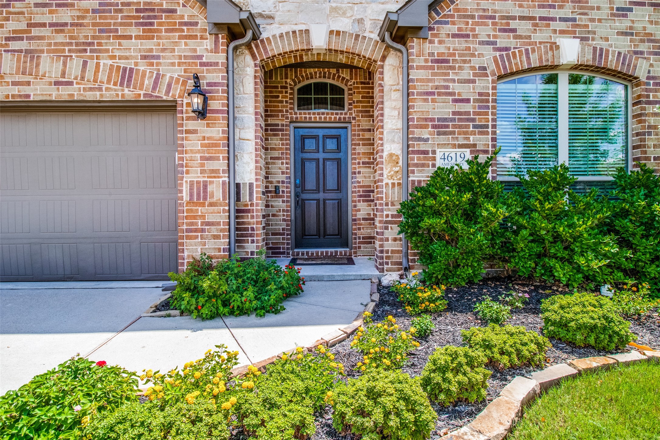 4619 Amesbury Sherman TX 75092