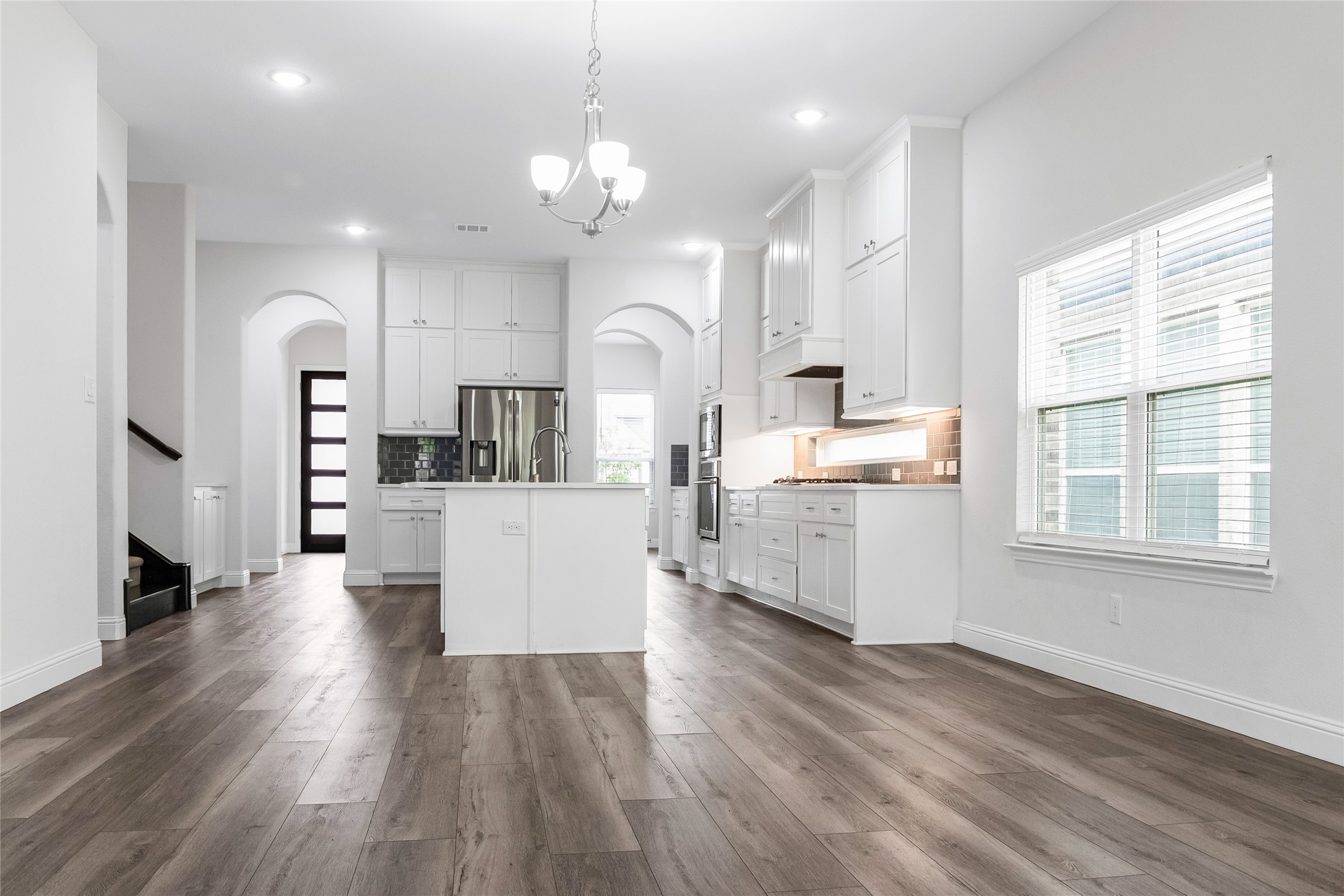 12569 Royal Oaks Lane Farmers Branch TX 75234