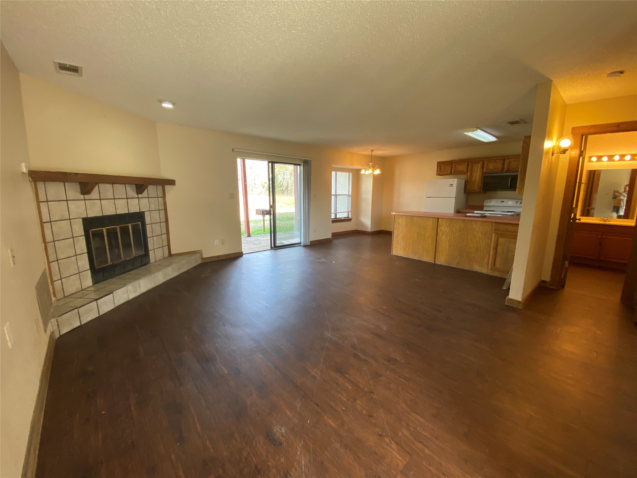 143 Private Road 1509 Runaway Bay TX 76426