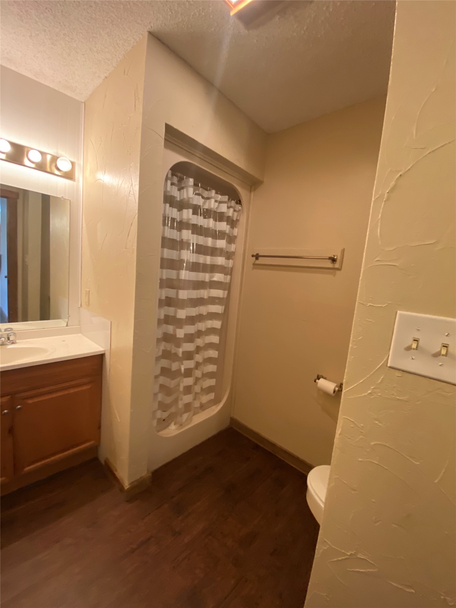 143 Private Road 1509 Runaway Bay TX 76426