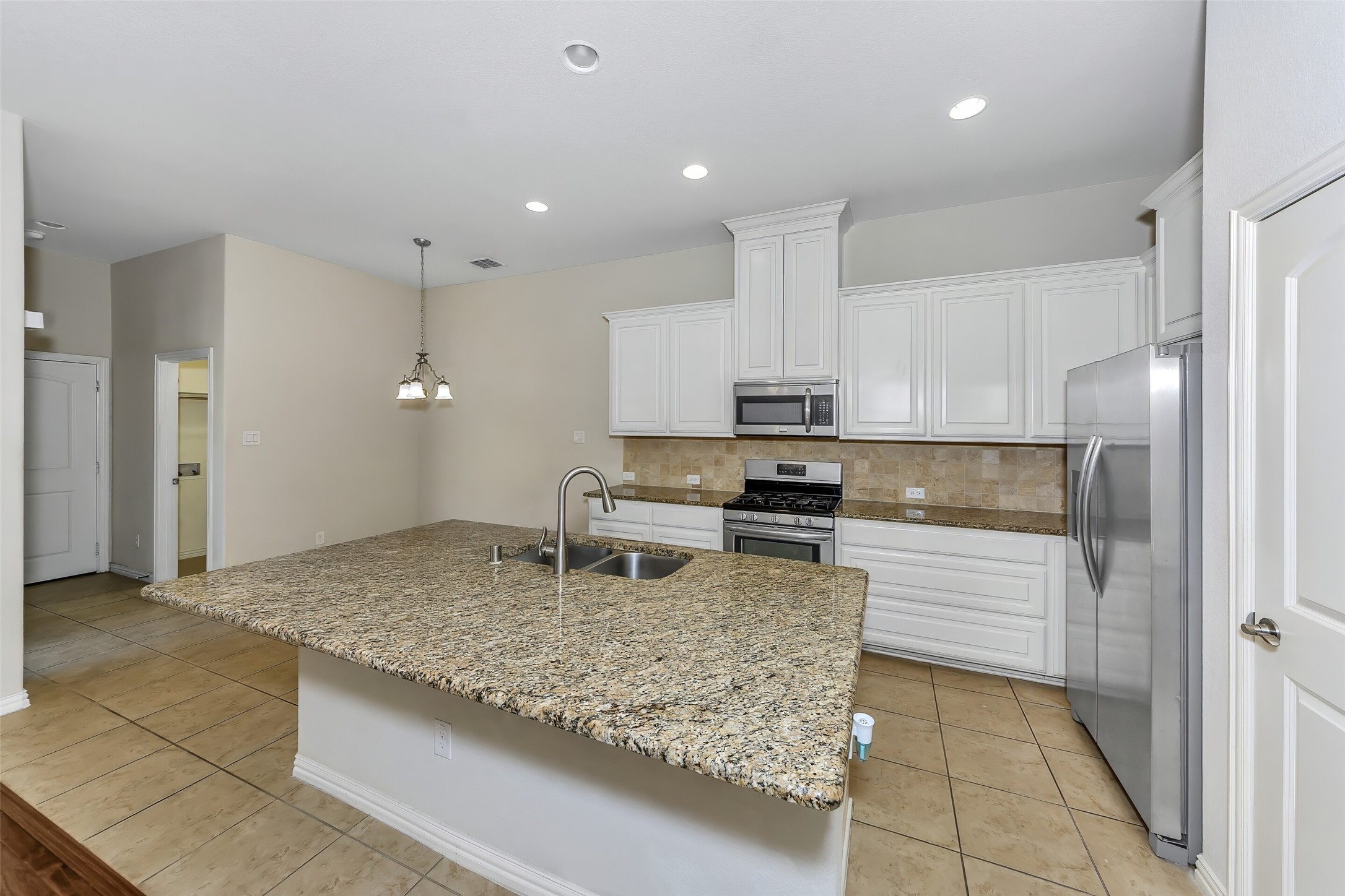 679 Emily Lane Richardson TX 75081