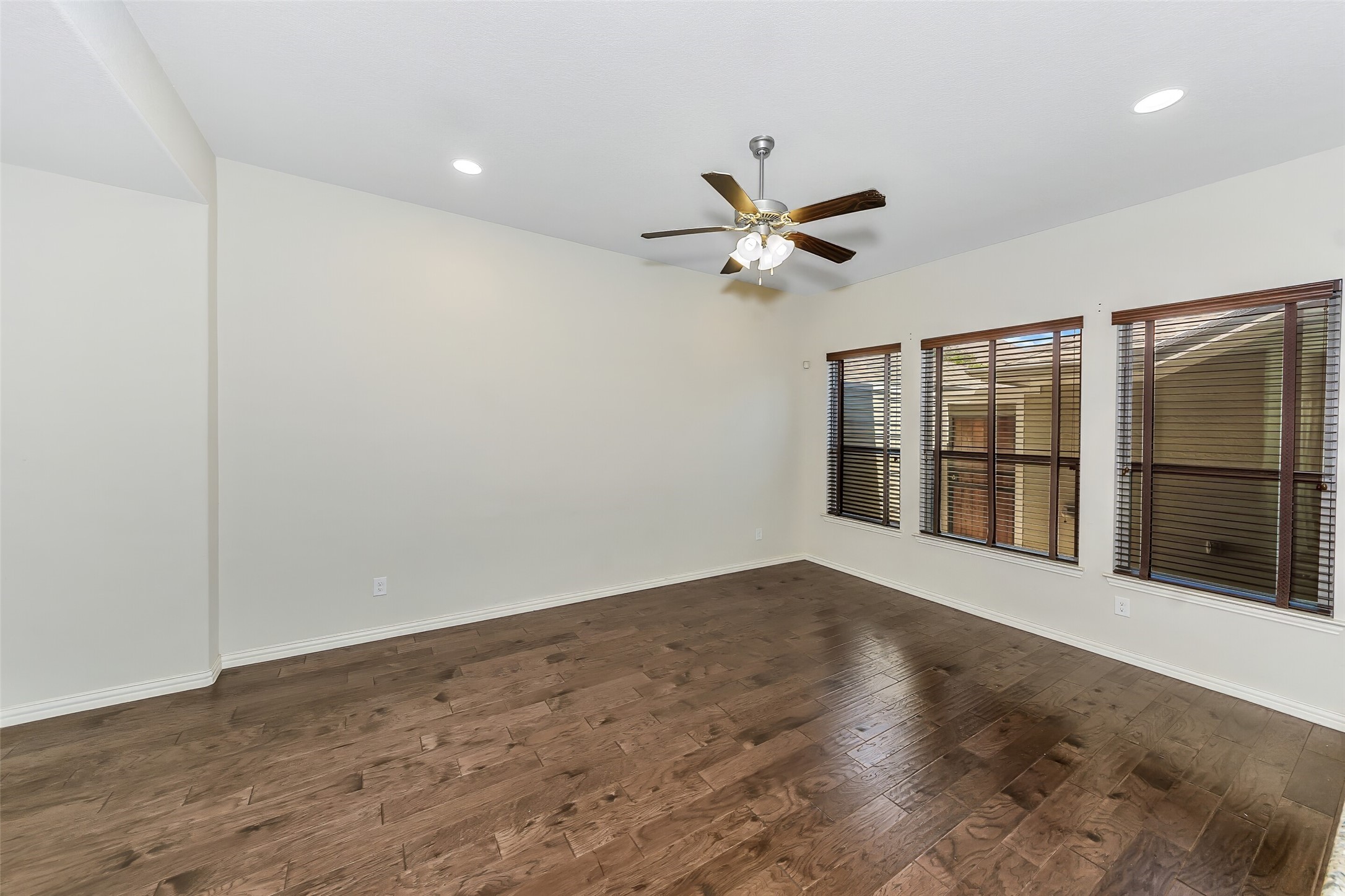 679 Emily Lane Richardson TX 75081