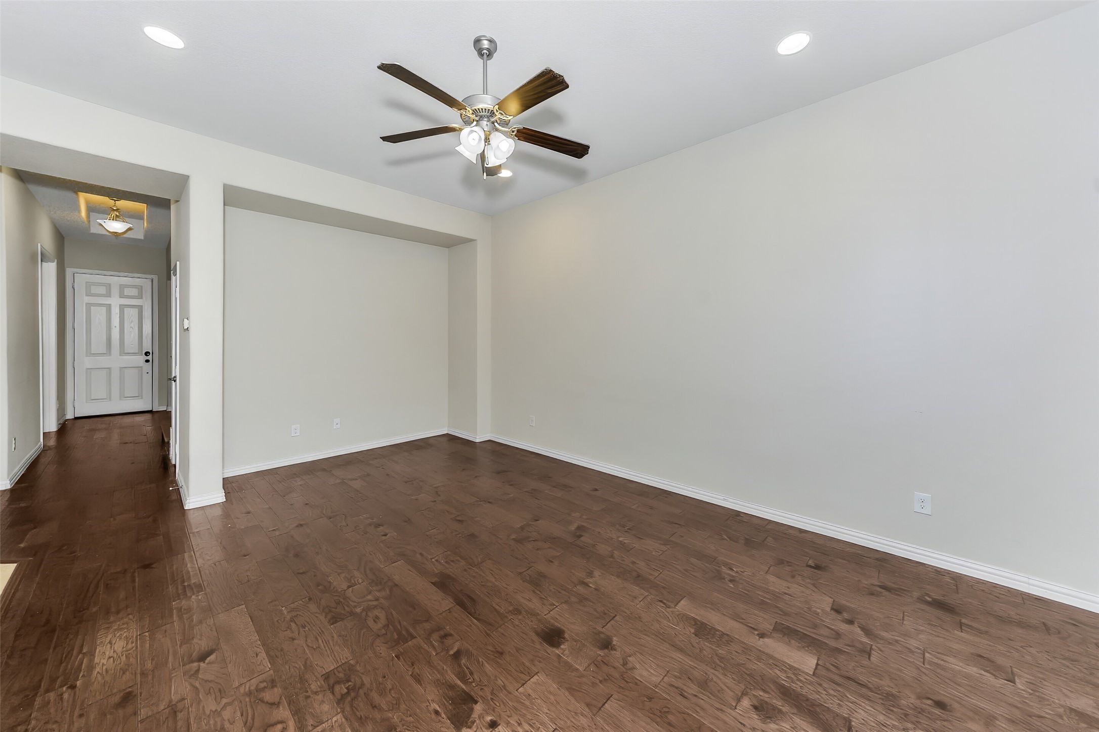 679 Emily Lane Richardson TX 75081