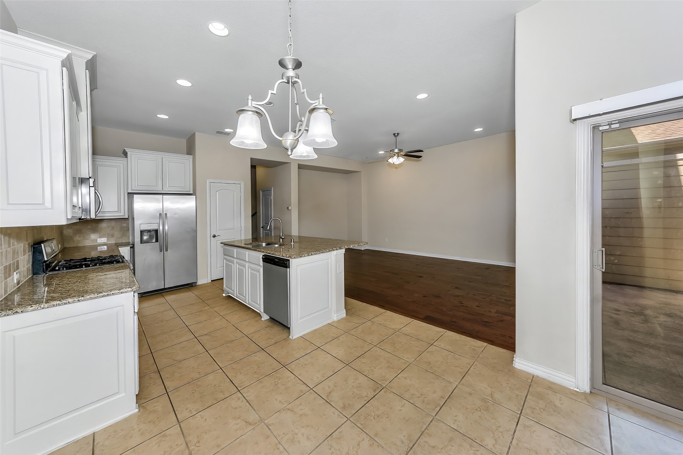 679 Emily Lane Richardson TX 75081