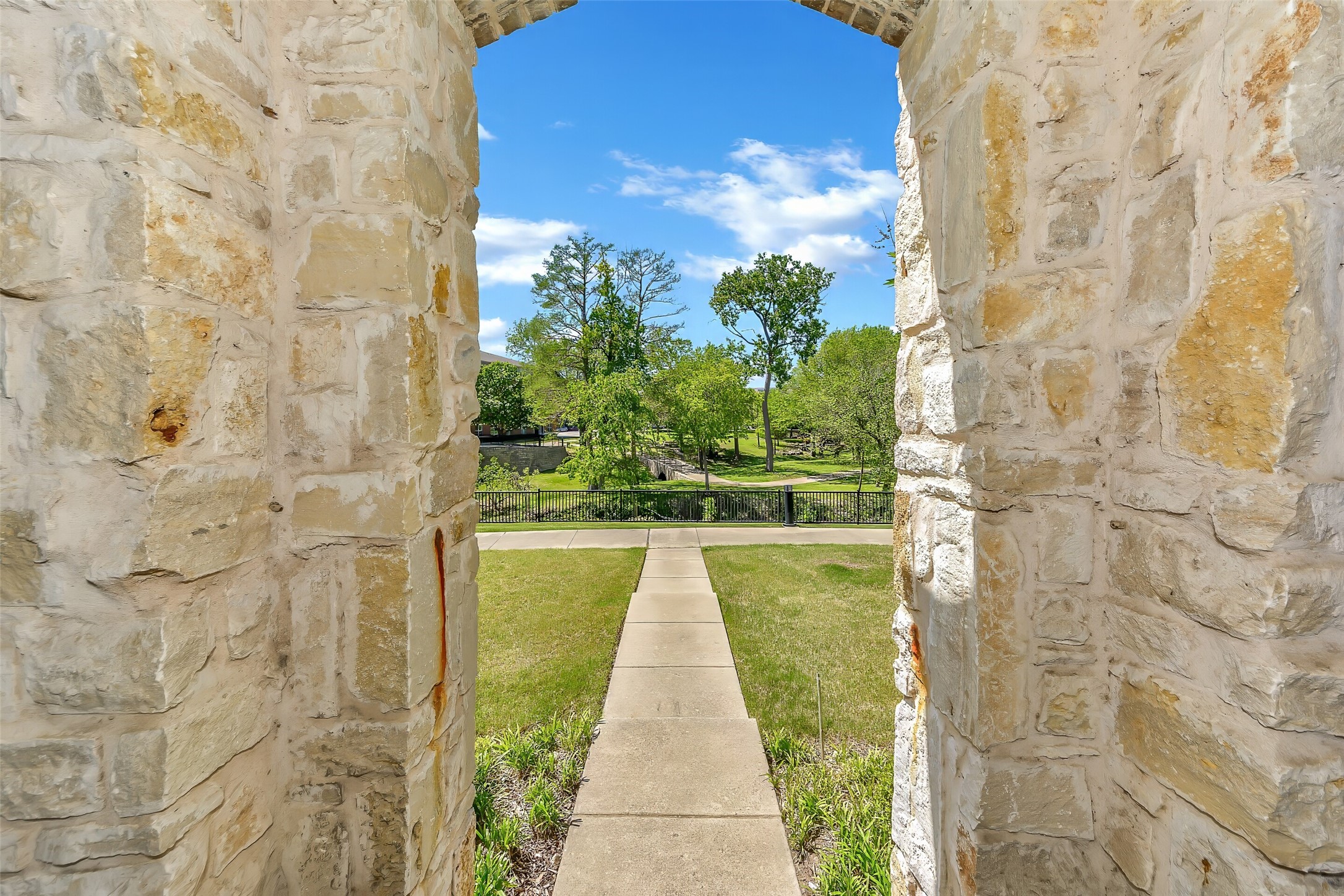 679 Emily Lane Richardson TX 75081