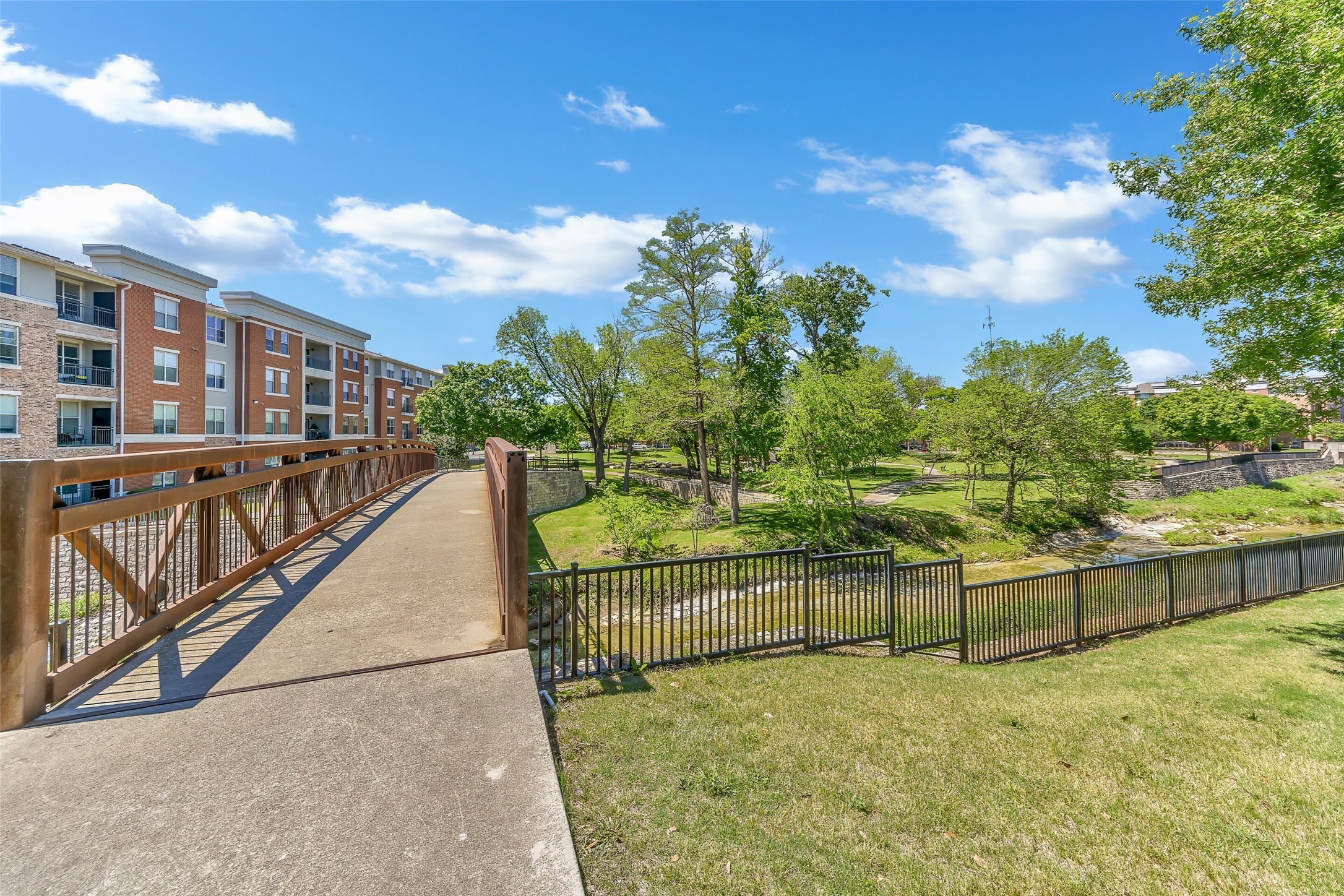 679 Emily Lane Richardson TX 75081