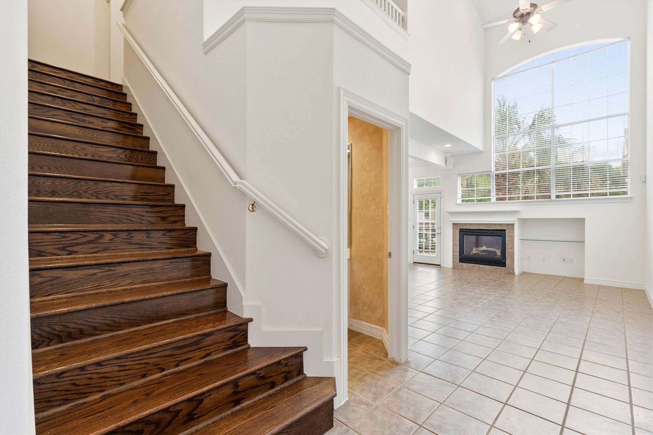 4106 Oberlin Way Addison TX 75001