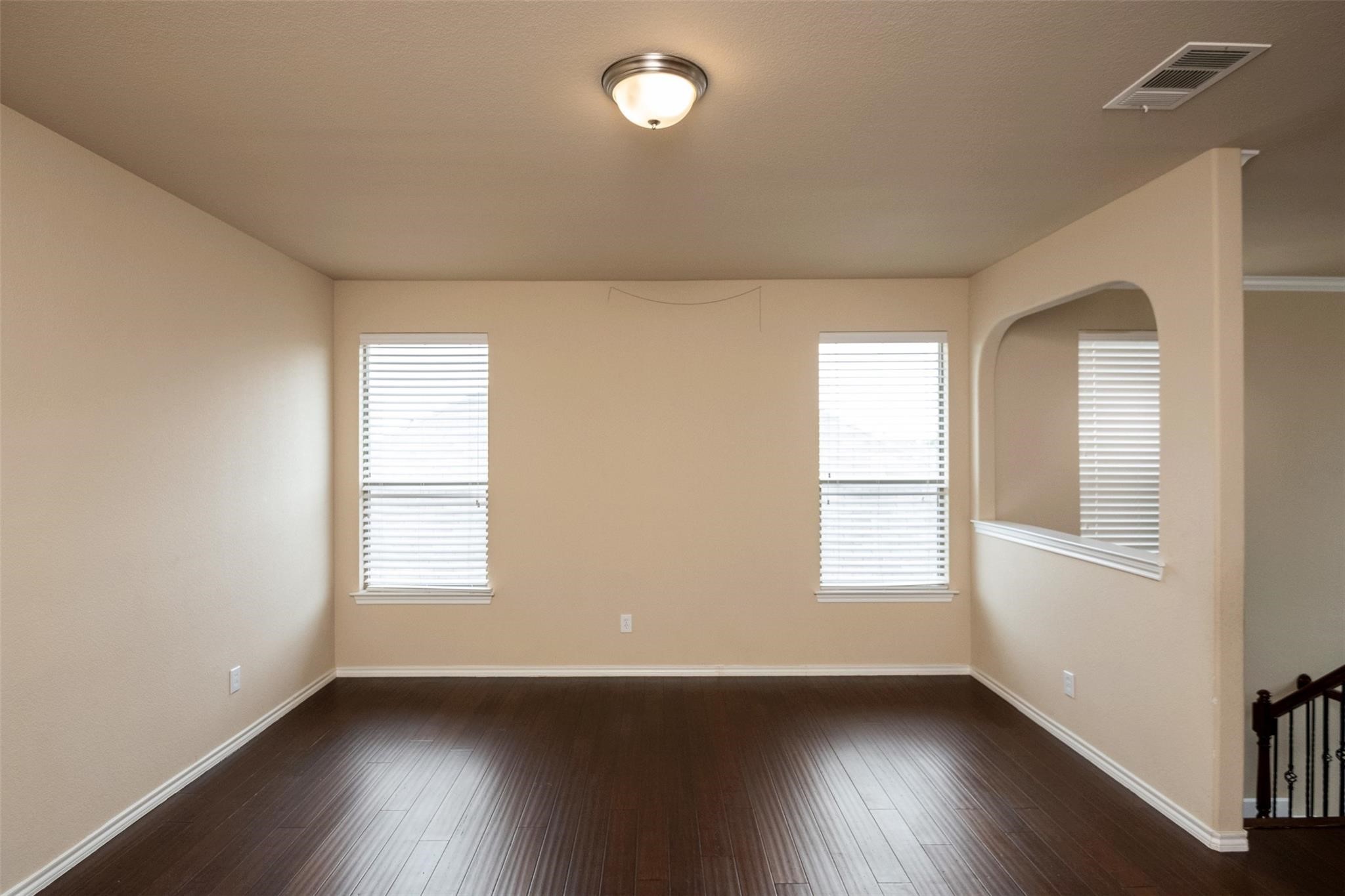 7607 Yearling Way Arlington TX 76002