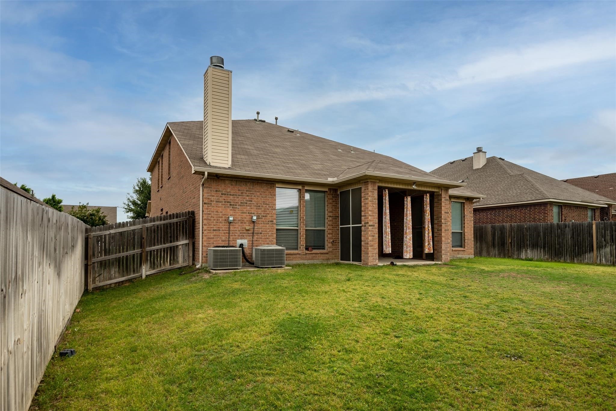 7607 Yearling Way Arlington TX 76002